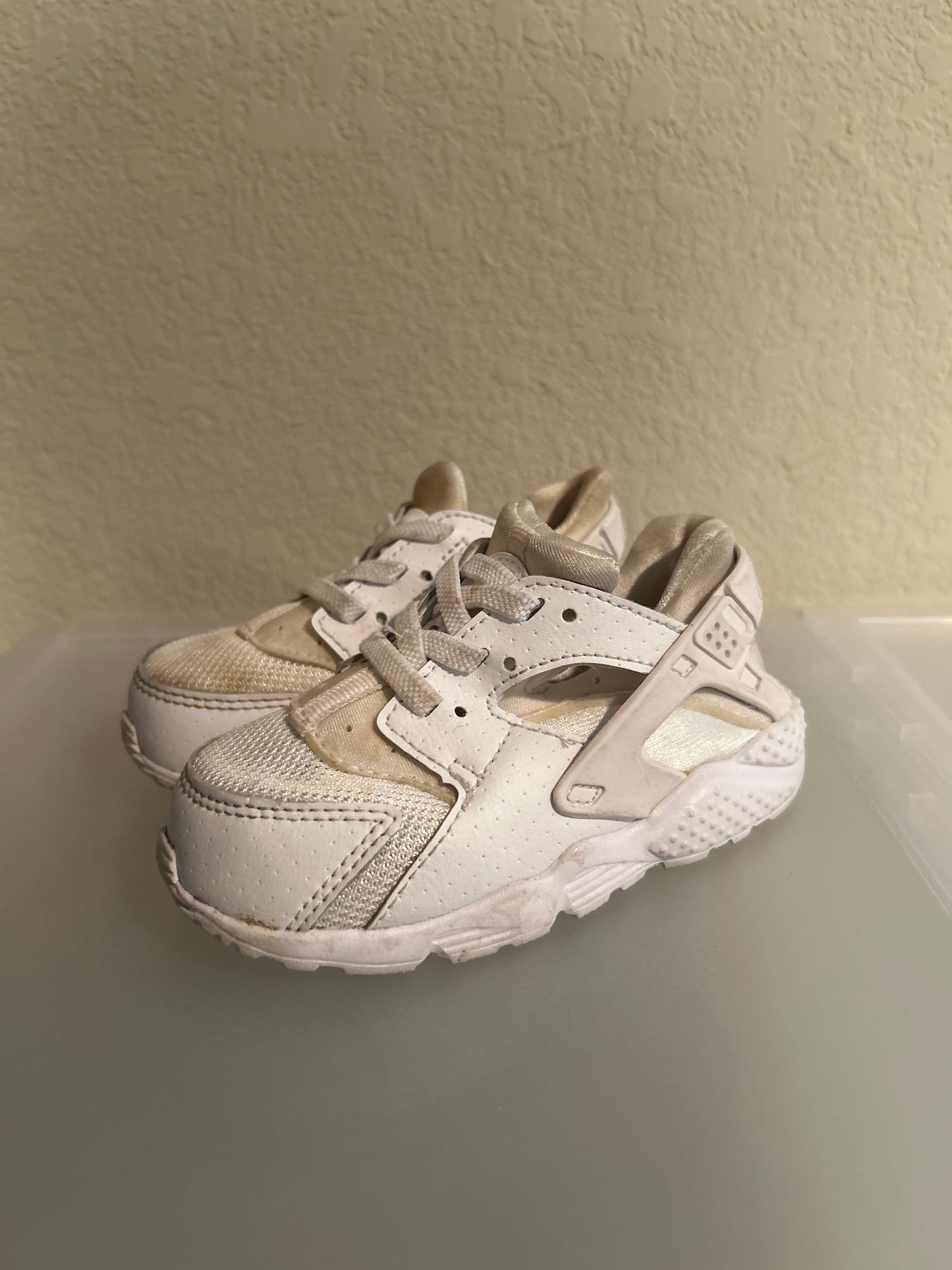 White Huarache Size 7C INFANT