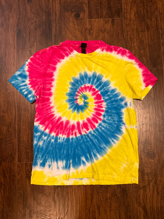 Tie Dye Tee Size L