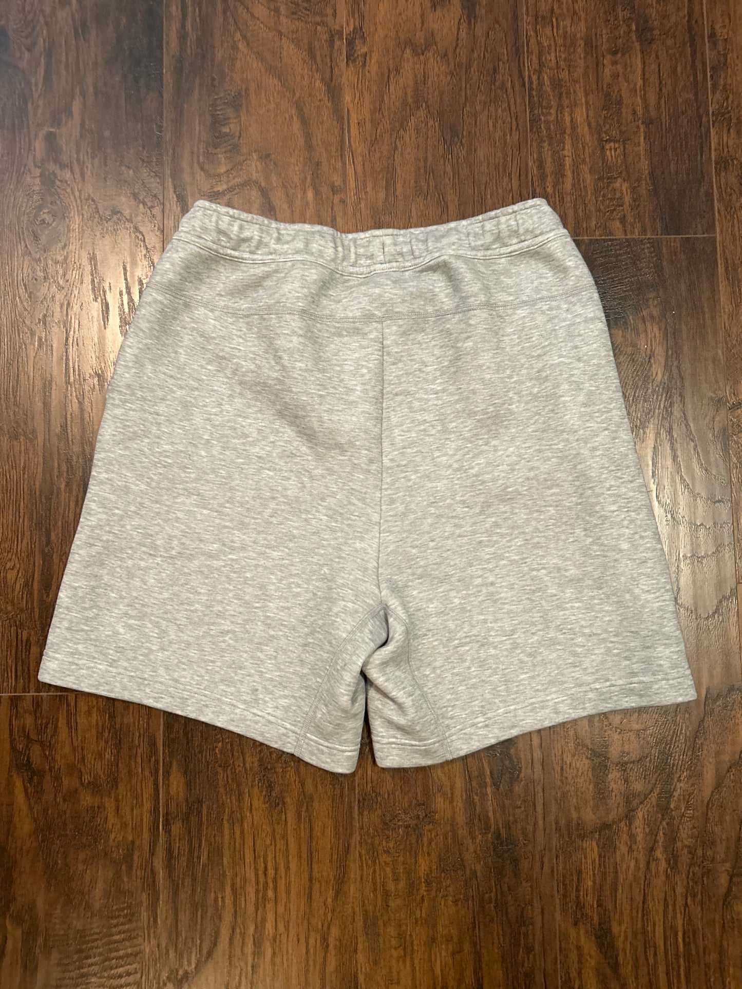 Nike Tech Shorts Grey Size L