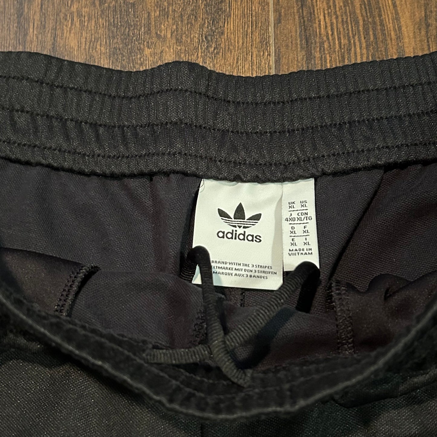 Adidas Tearaway Black Shorts Size XL