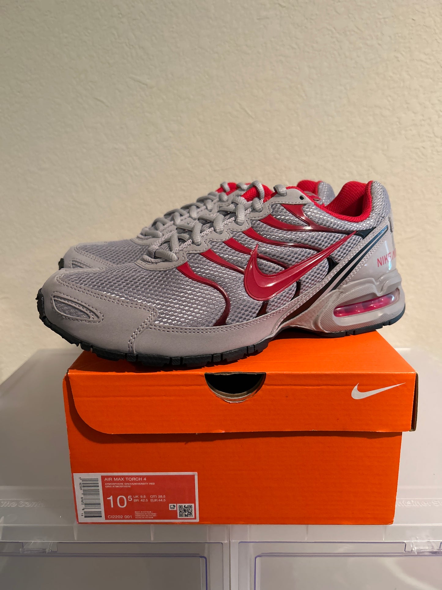 Air Max Torch 4 Grey Red Size 10.5 NEW