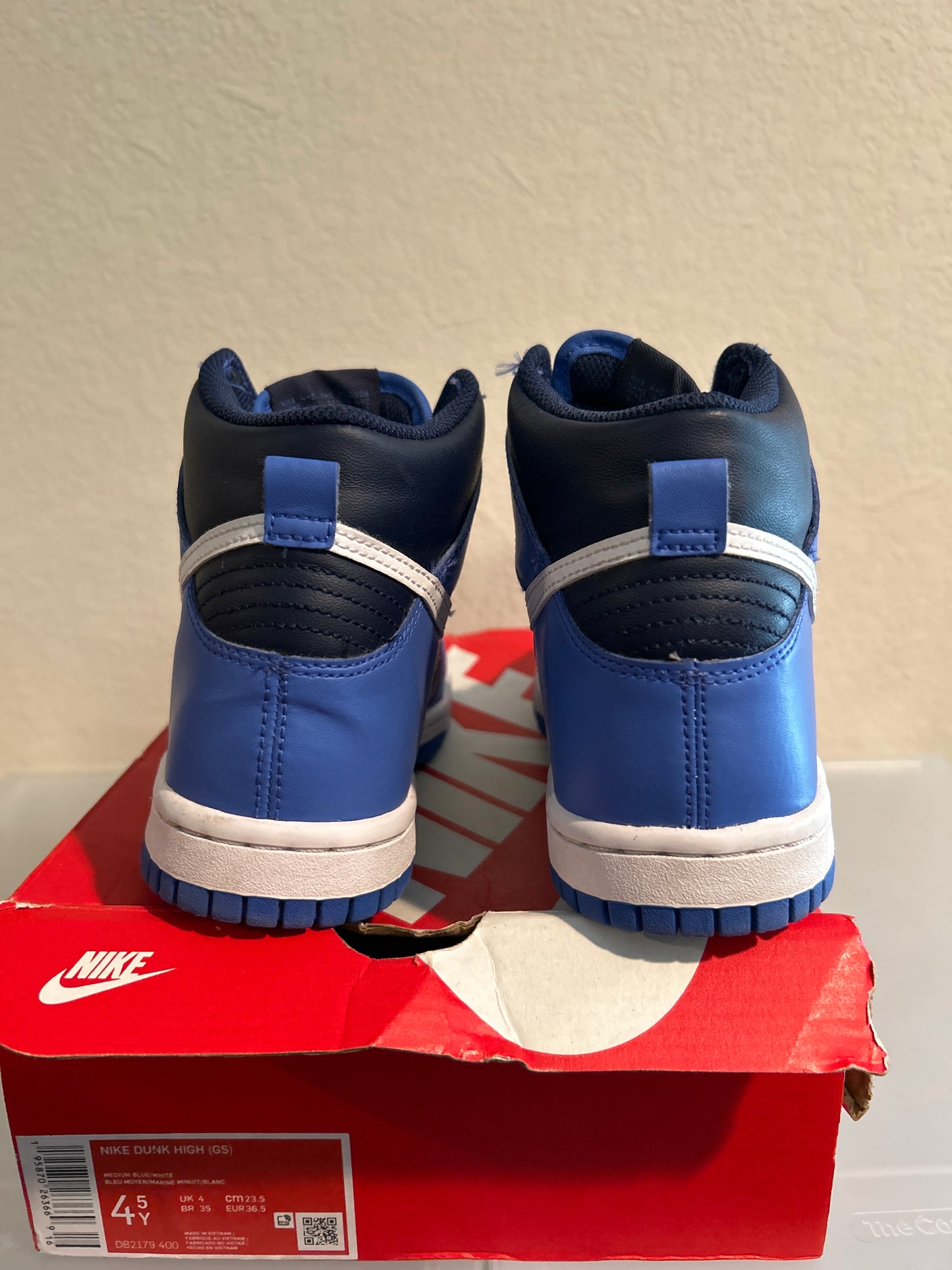 Medium Blue Dunk High Size 4.5Y