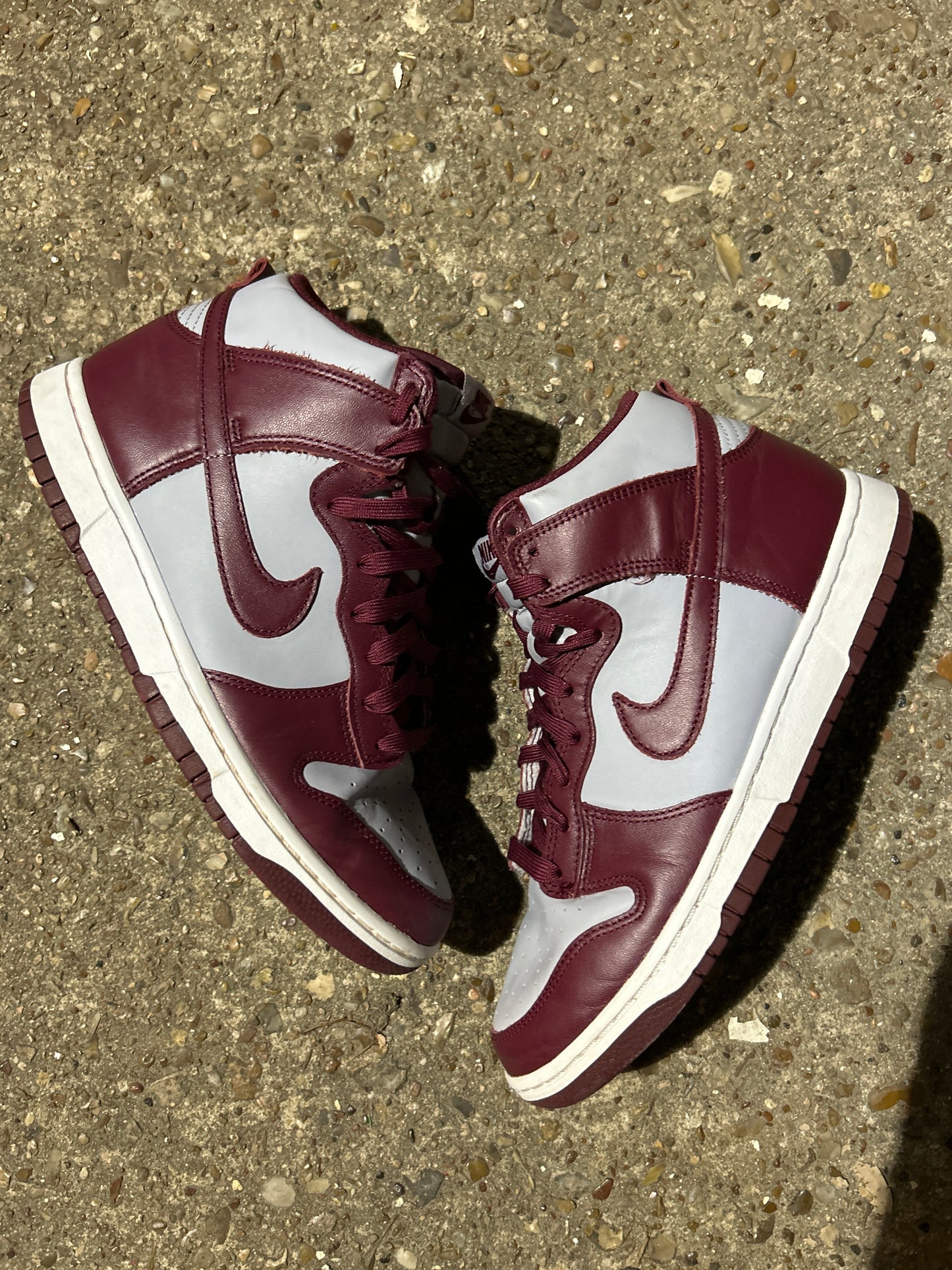 Nike Dunk High Burgundy Size 9