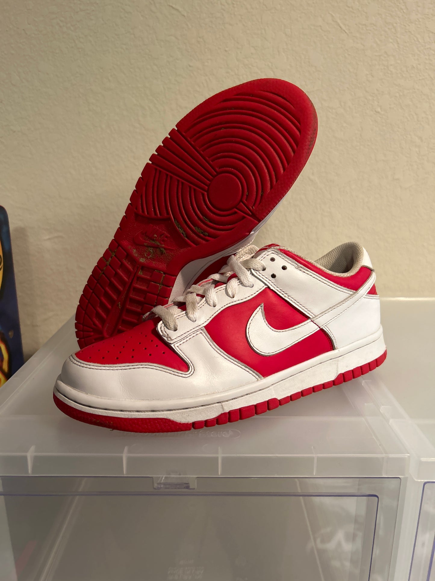 Champ Red Dunk Low Size 7Y