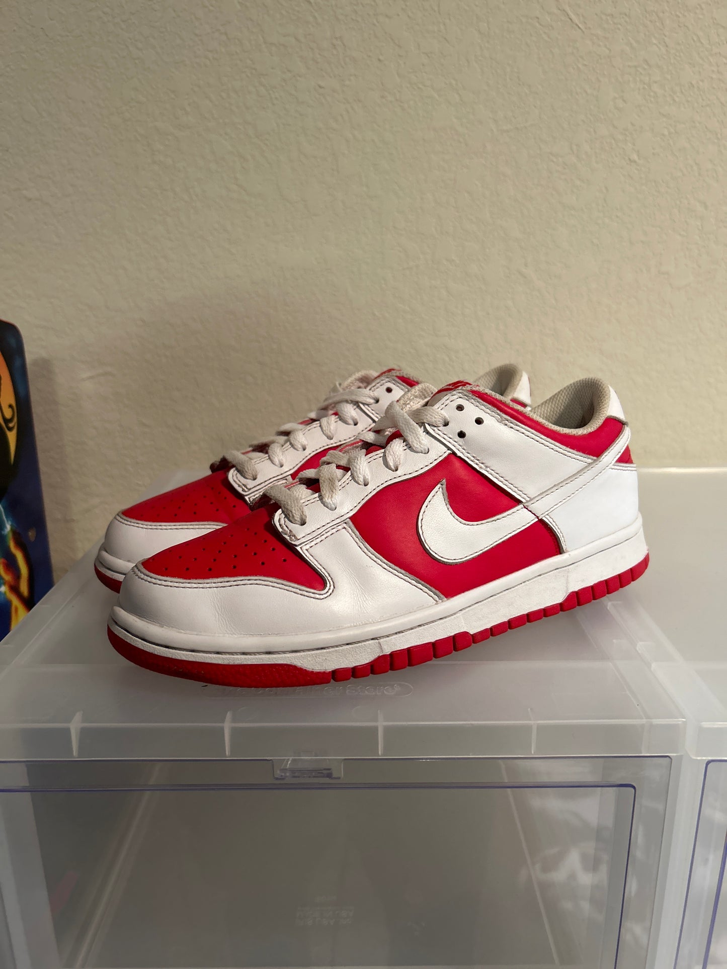 Champ Red Dunk Low Size 7Y