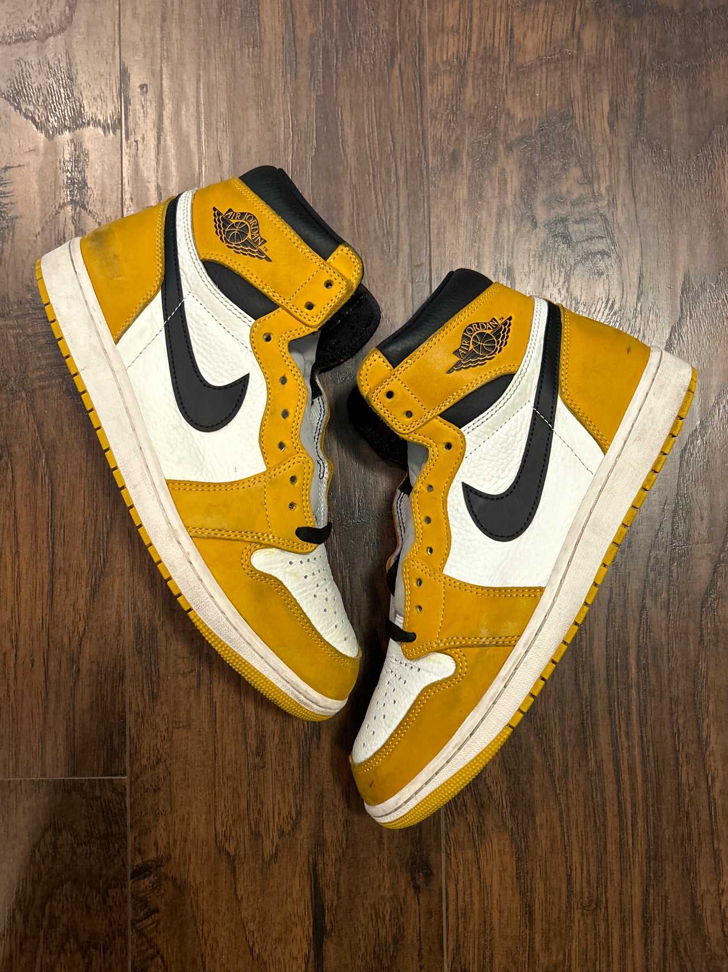 Jordan 1 High Yellow Ochre Size 11