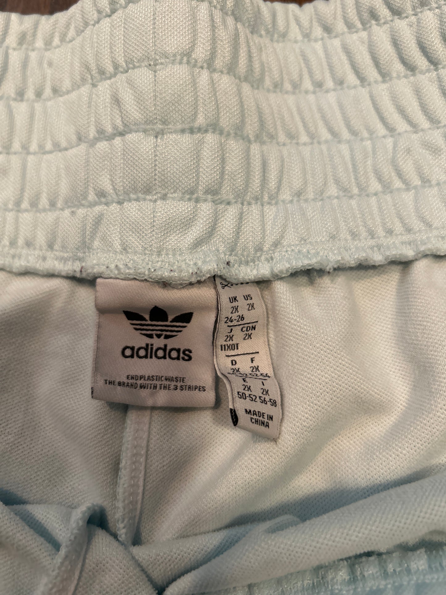 Adidas Shorts Size 2XL