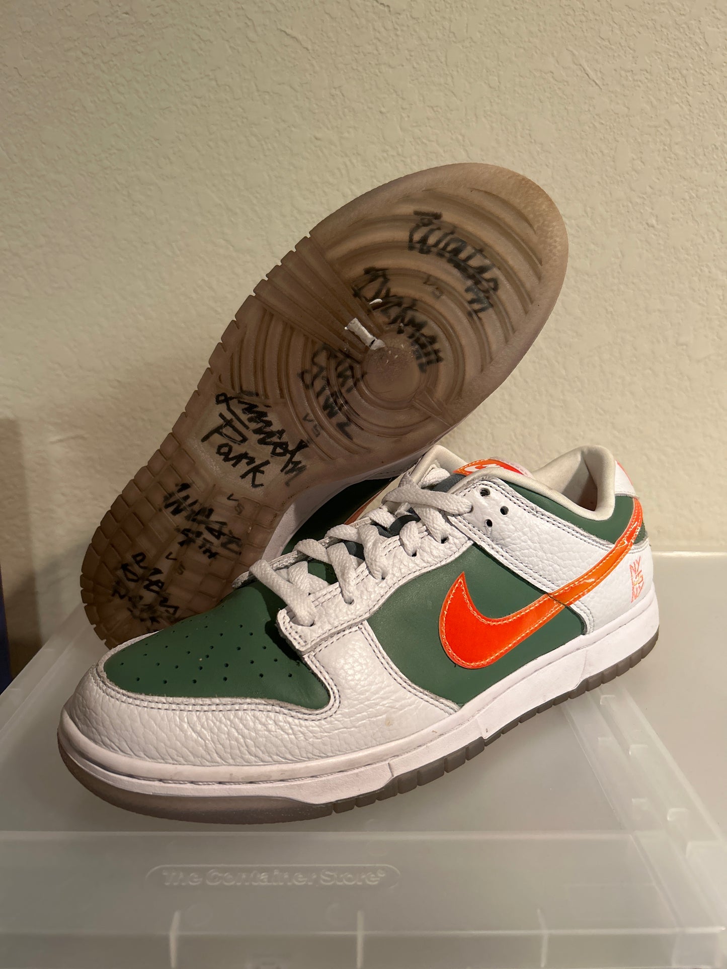 NY VS NY Dunk Low Size 11