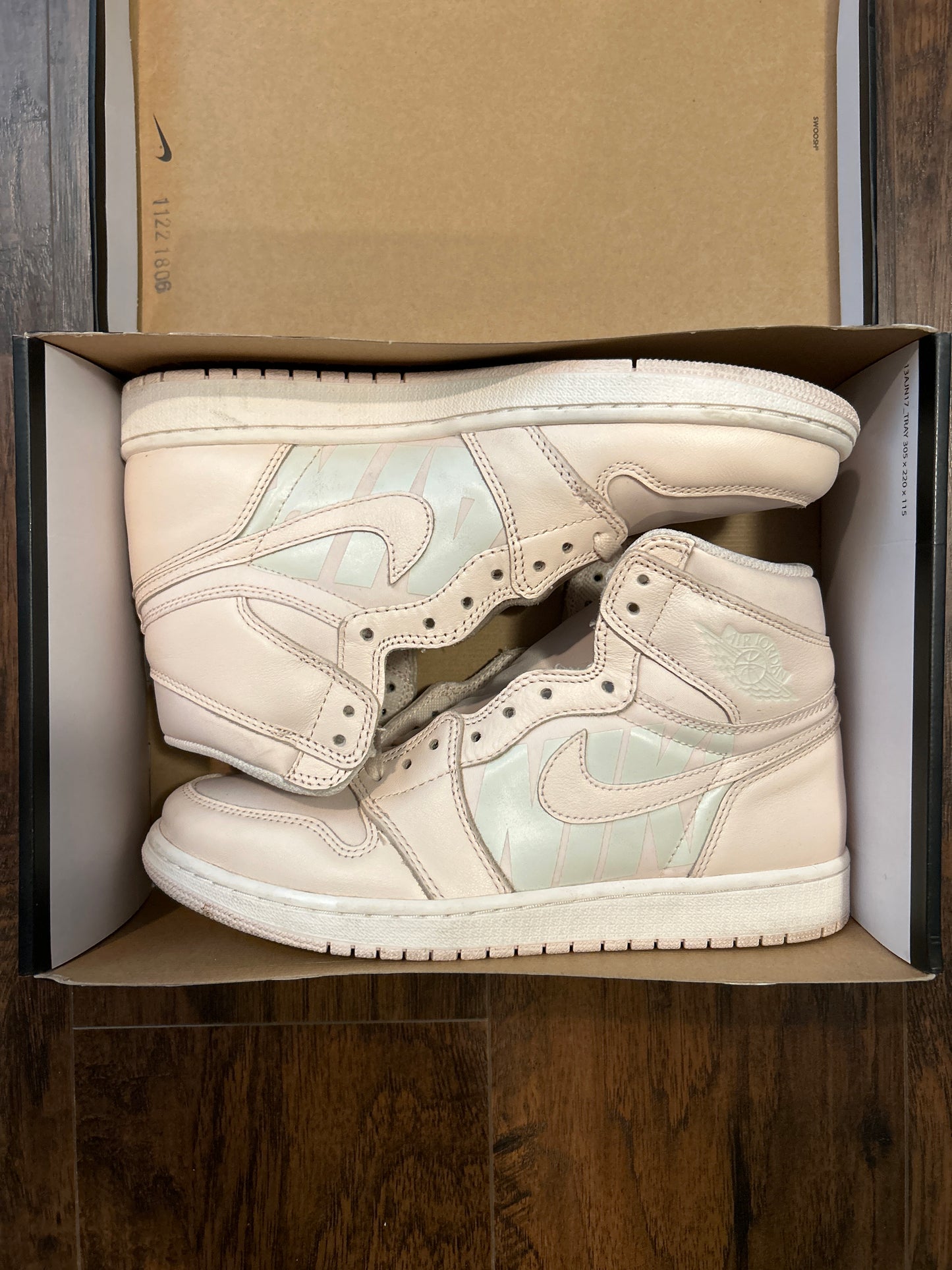 Jordan 1 High Guava Ice Size 9