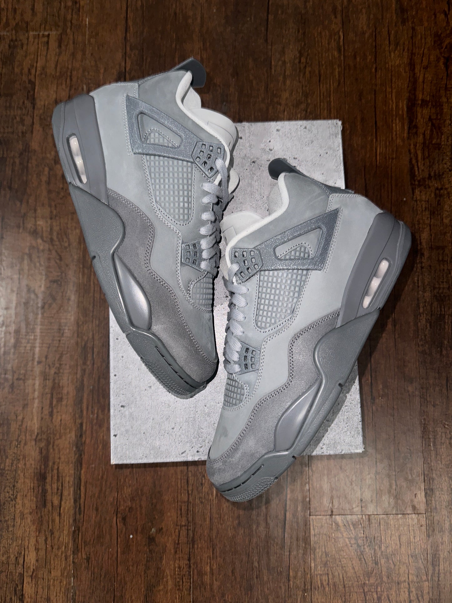 AJ4 Wet Cement 10.5 NEW