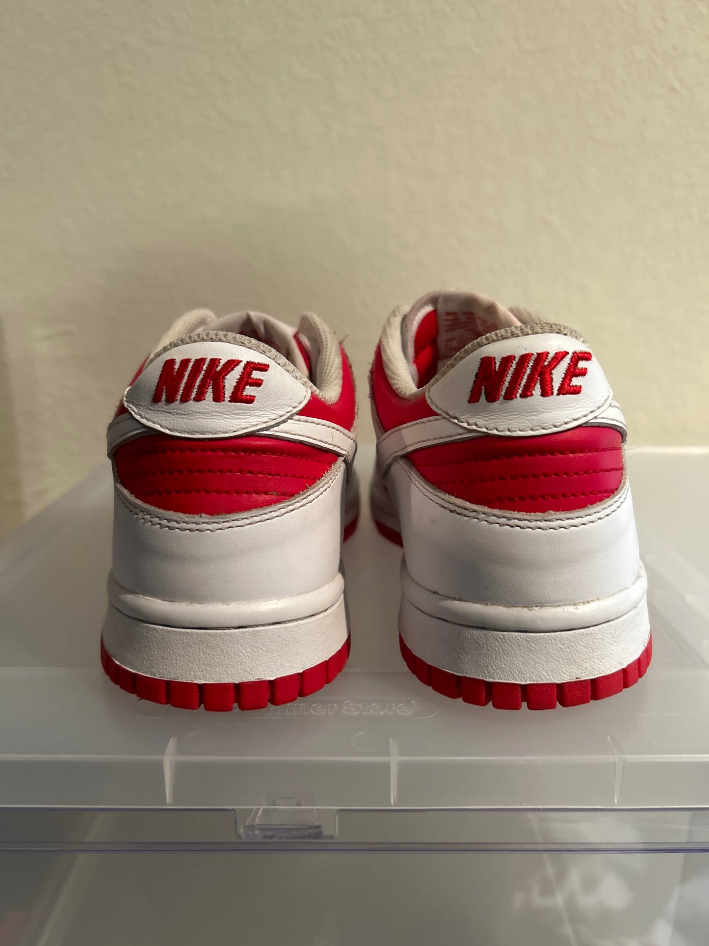 Champ Red Dunk Low Size 7Y