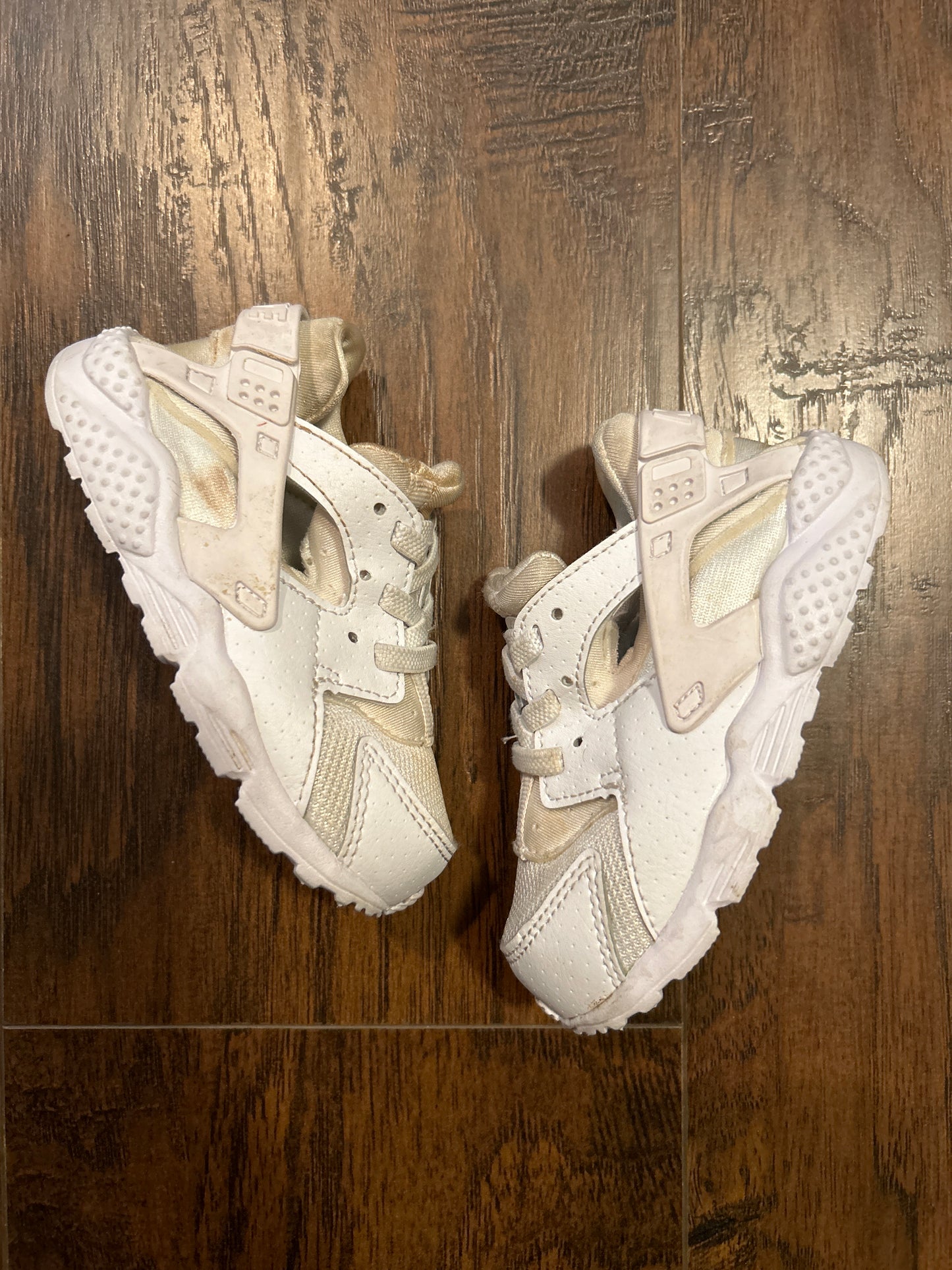 White Huarache Size 7C INFANT