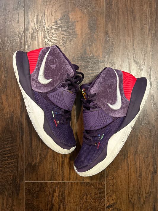 Kyrie 6 Purple Size 2.5Y