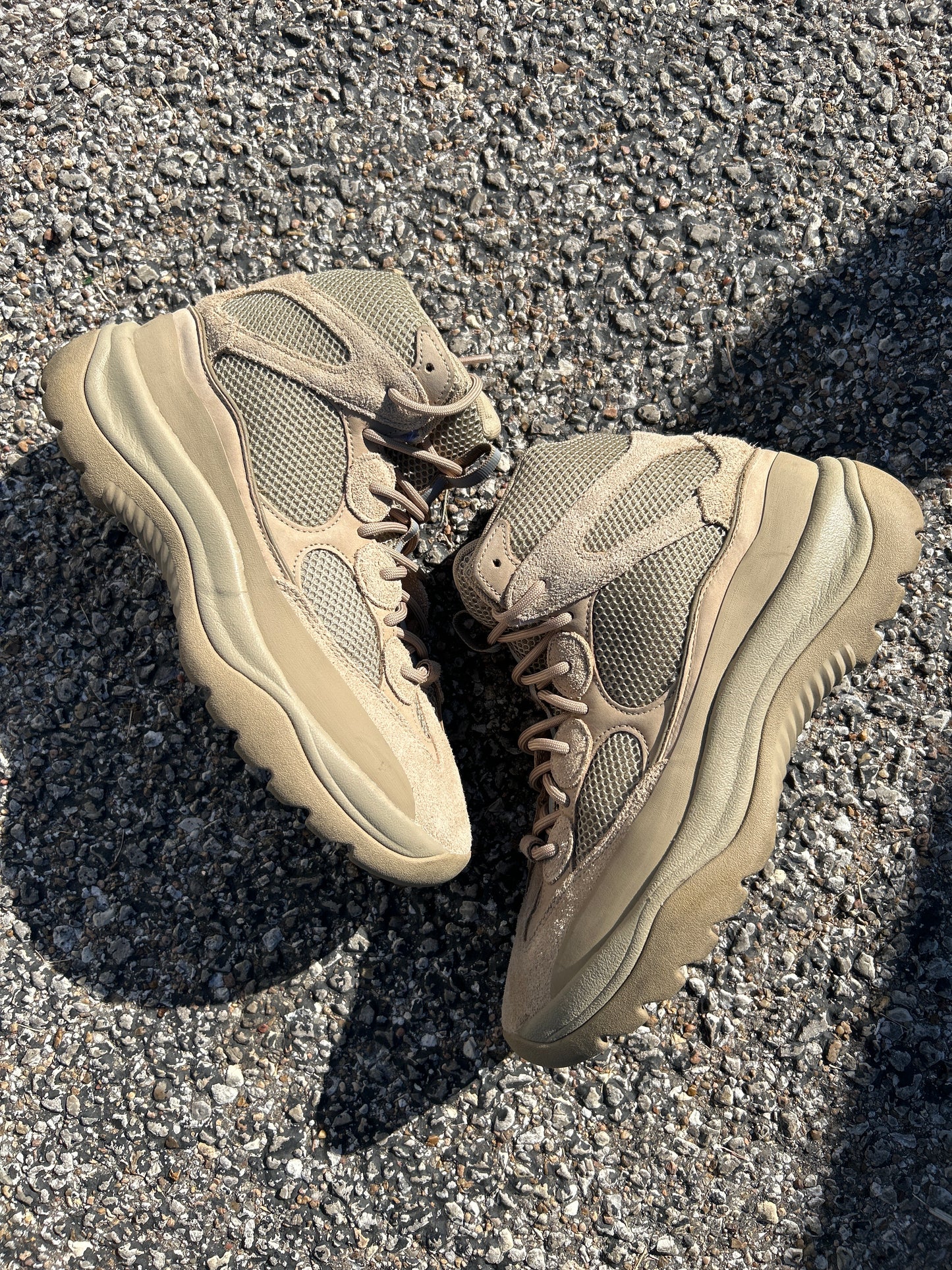 Yeezy Boot Tan Sz 12