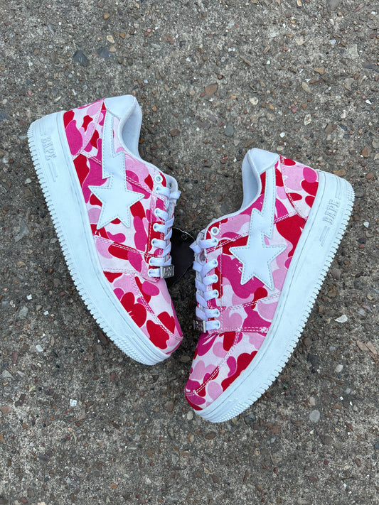 Bapesta Pink Camo Size 9.5