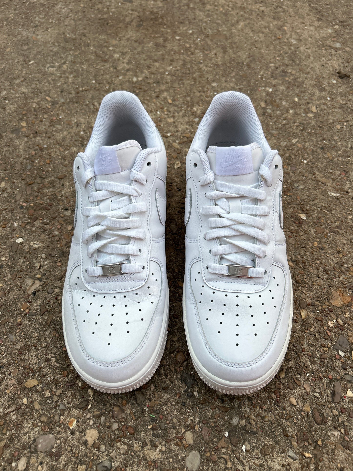 Nike Air Force 1 White Size 11