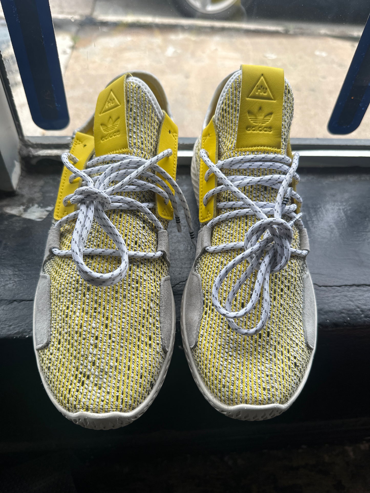 Human Race Yellow Size 9