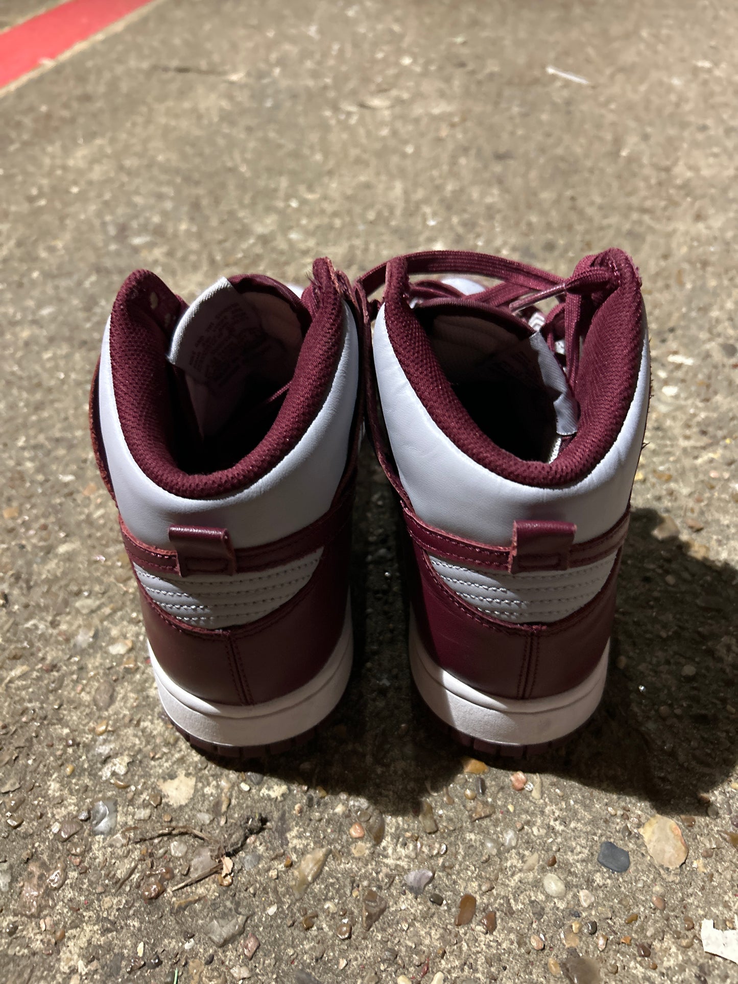 Nike Dunk High Burgundy Size 9