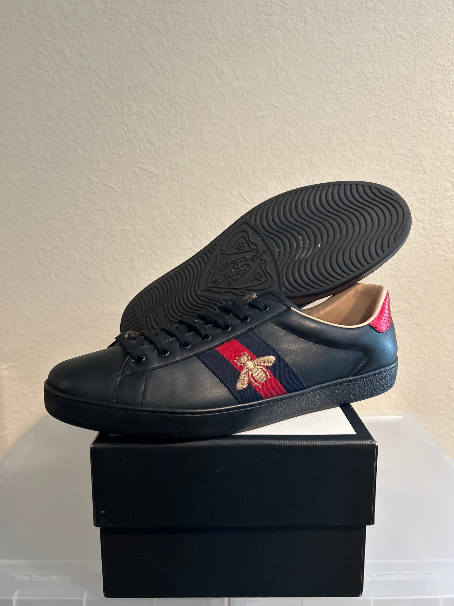 Gucci Ace Black Embroidered Size 12.5