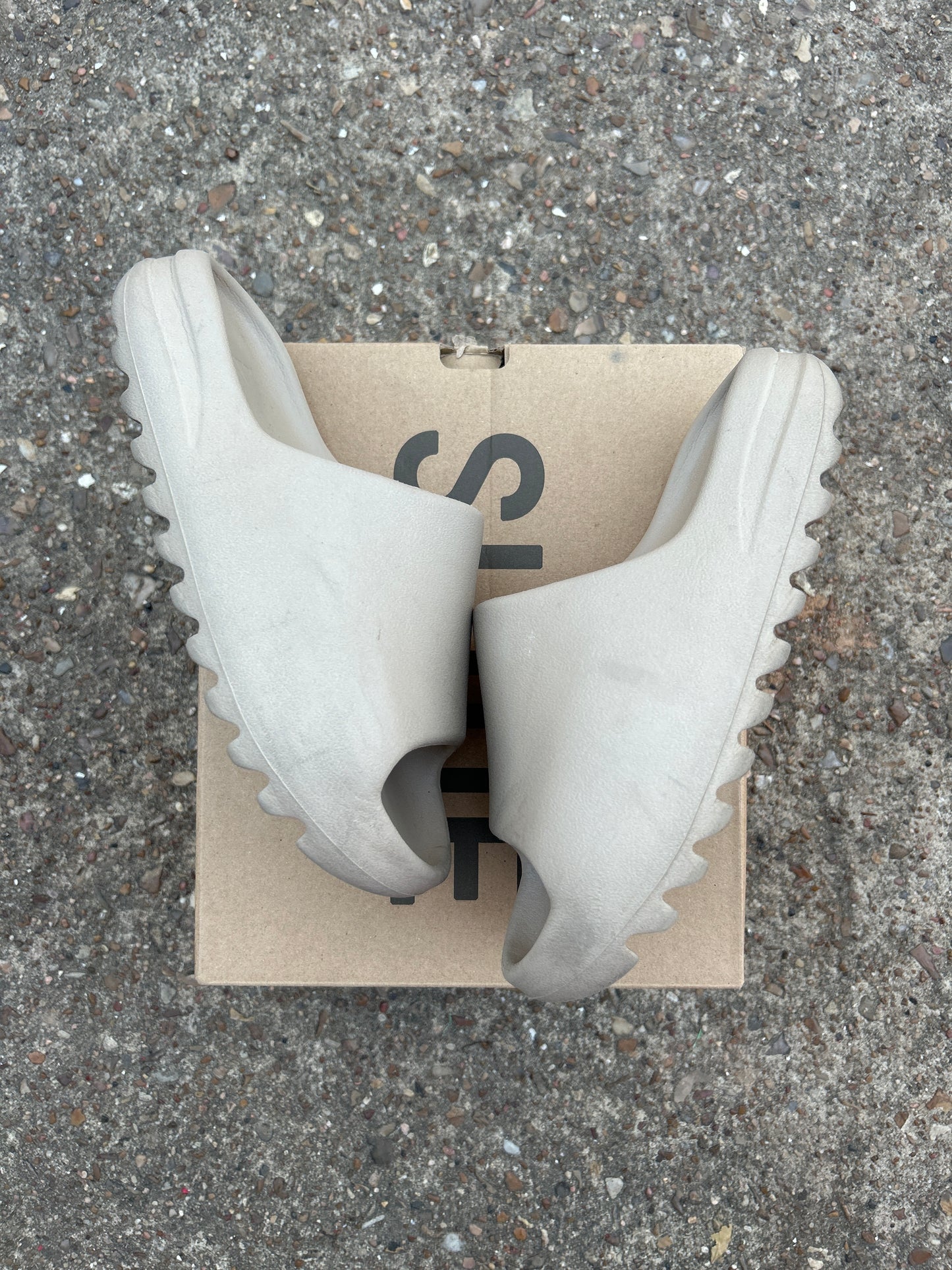 Yeezy Slide Pure Size 5