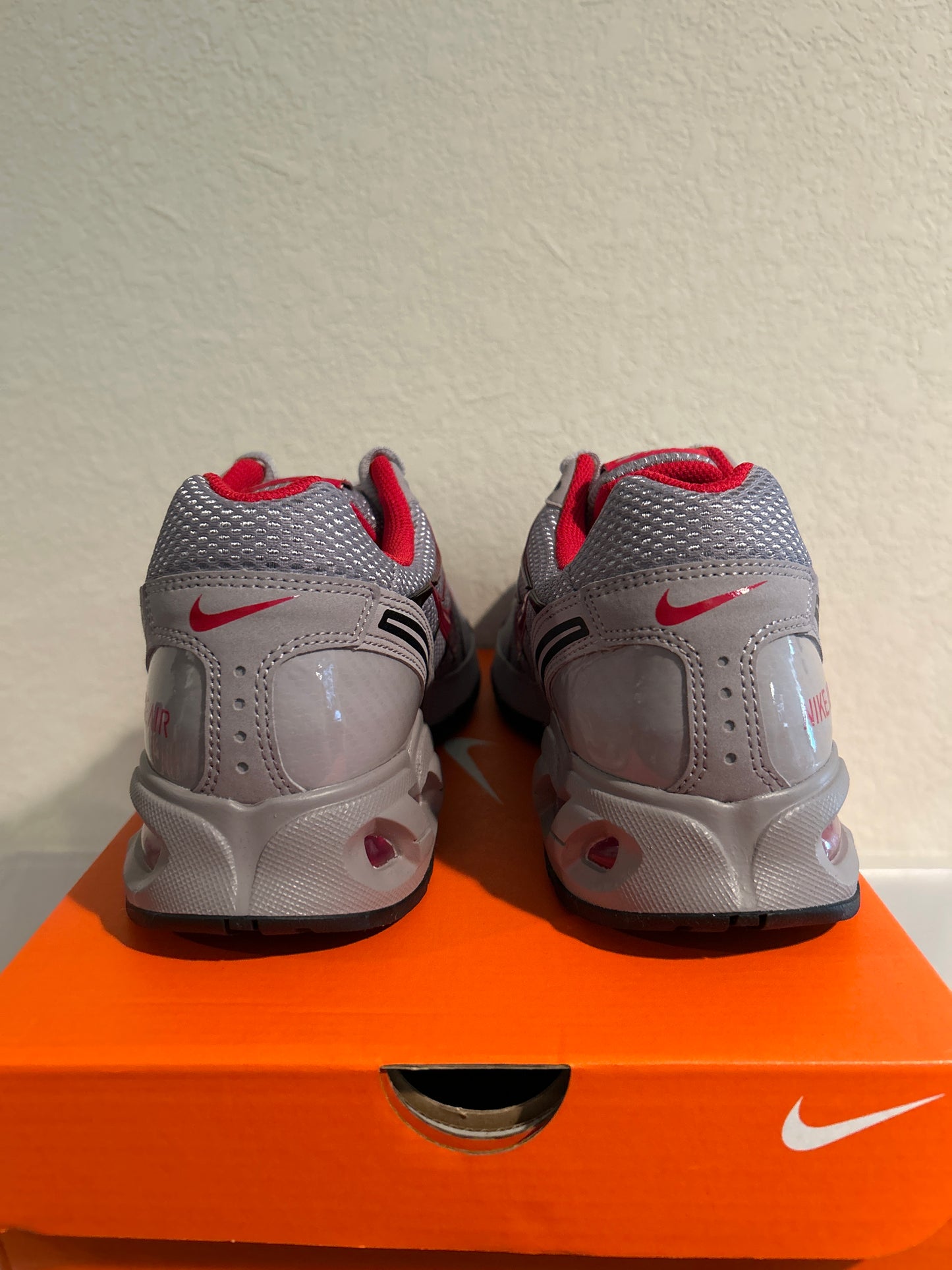 Air Max Torch 4 Grey Red Size 10.5 NEW