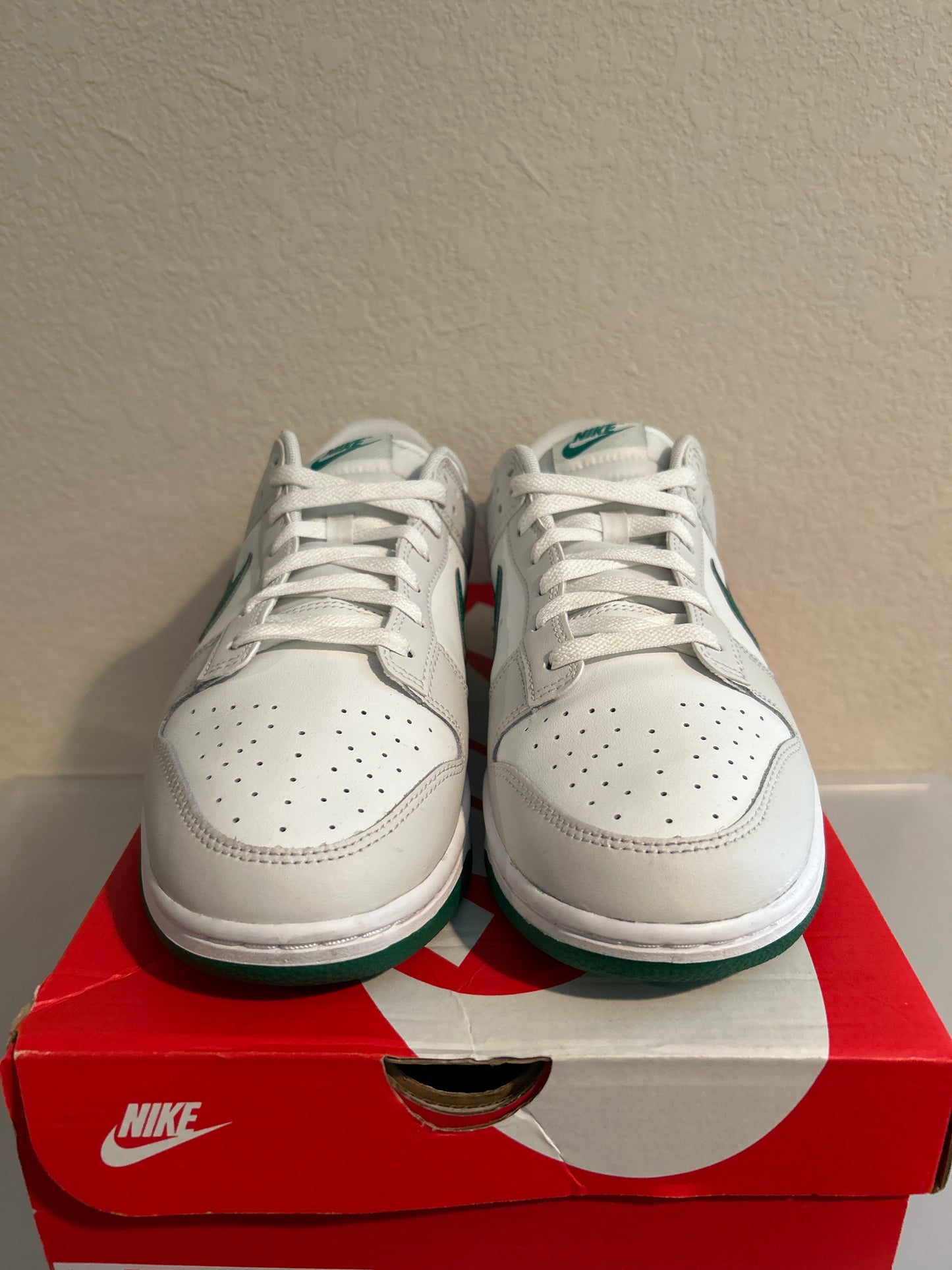 White Green Dunk Low Size 10.5