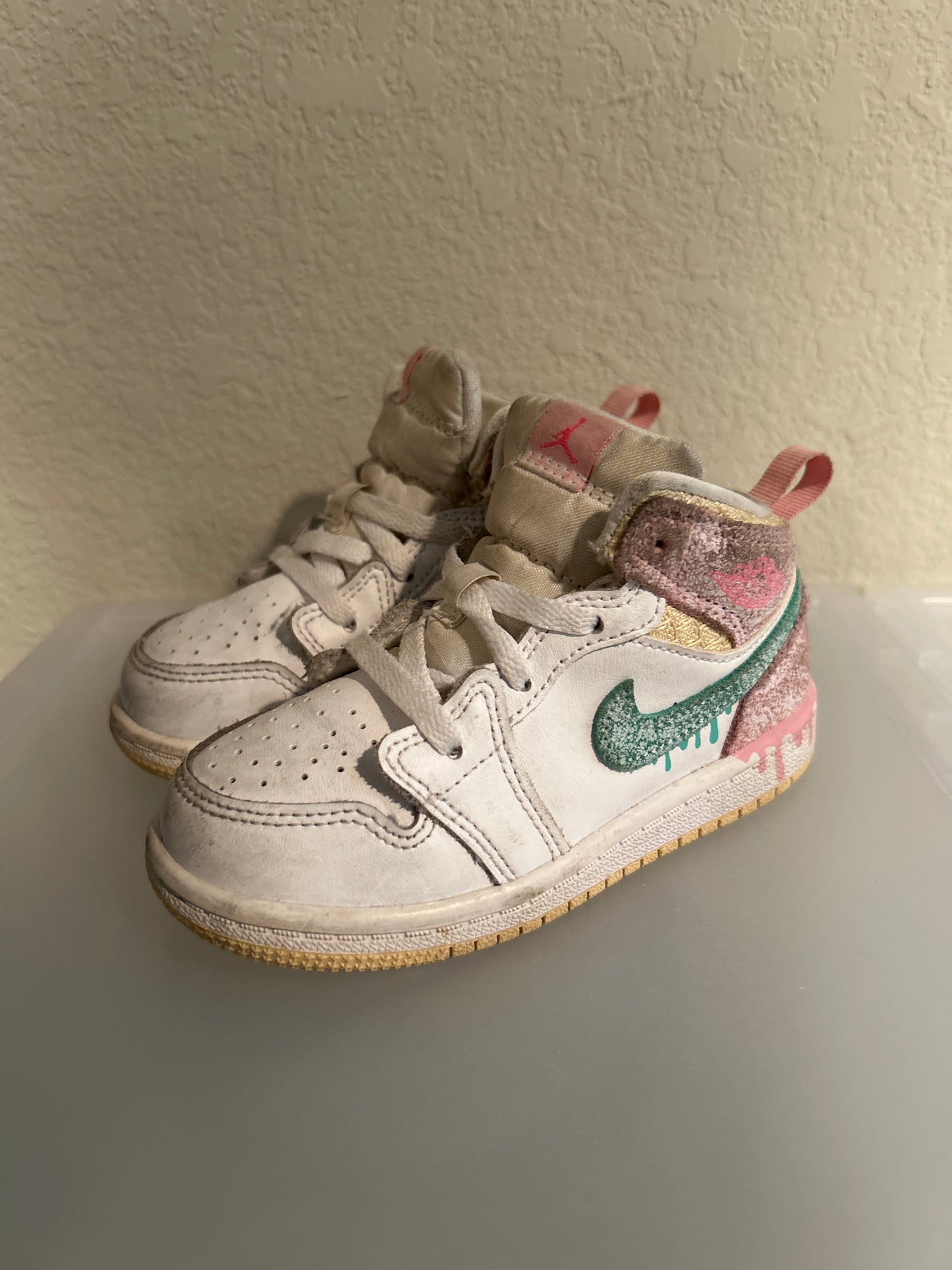 Ice Cream 1 Mid Size 8C INFANT