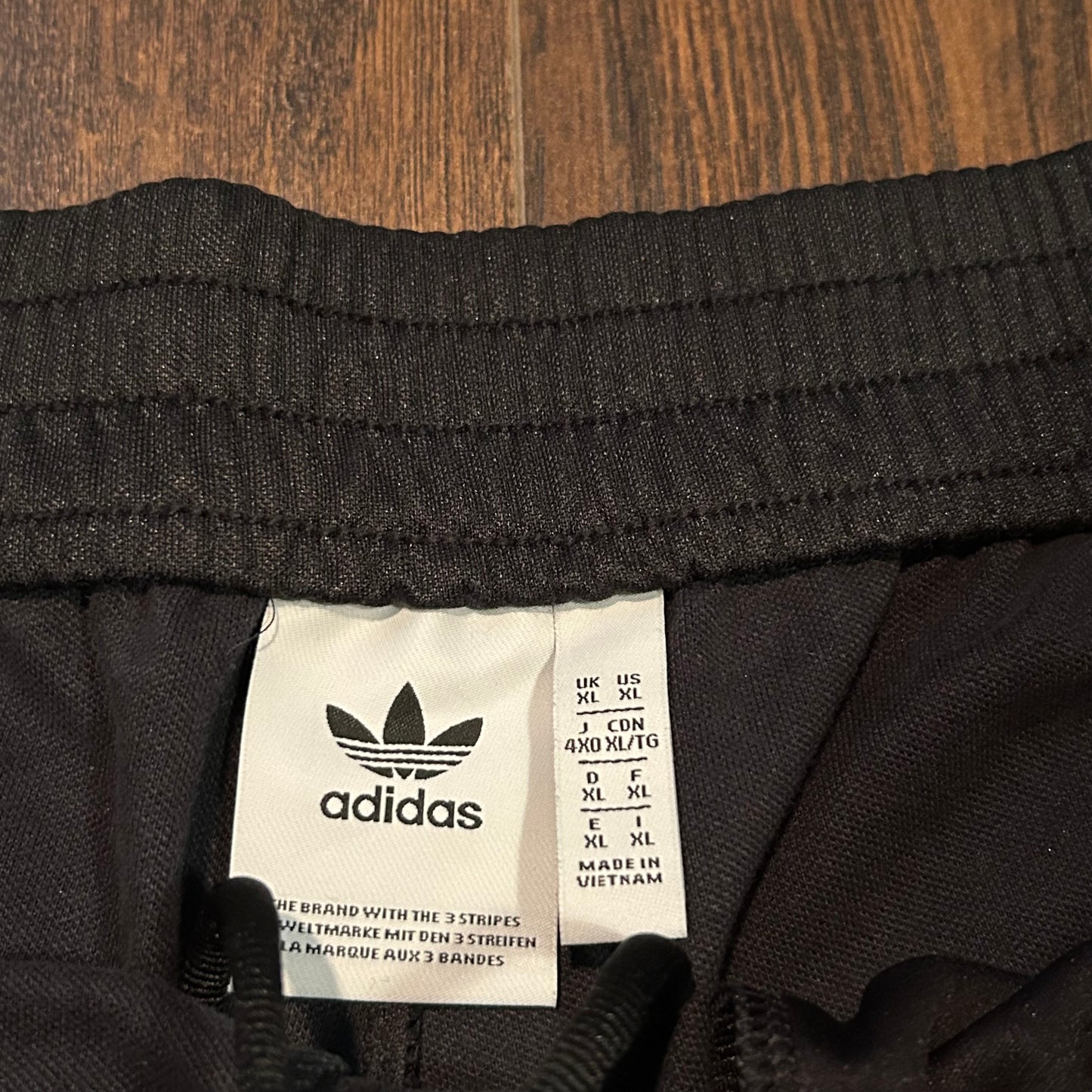 Adidas Tearaway Black Shorts Size XL