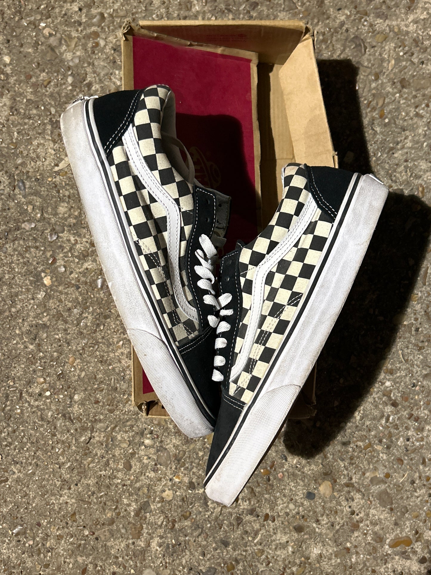 Vans Black Checkered Size 9.5