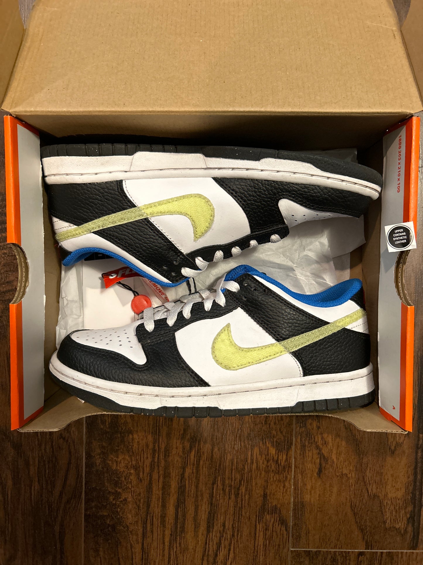 Lime Panda Dunk Low Size 5.5Y