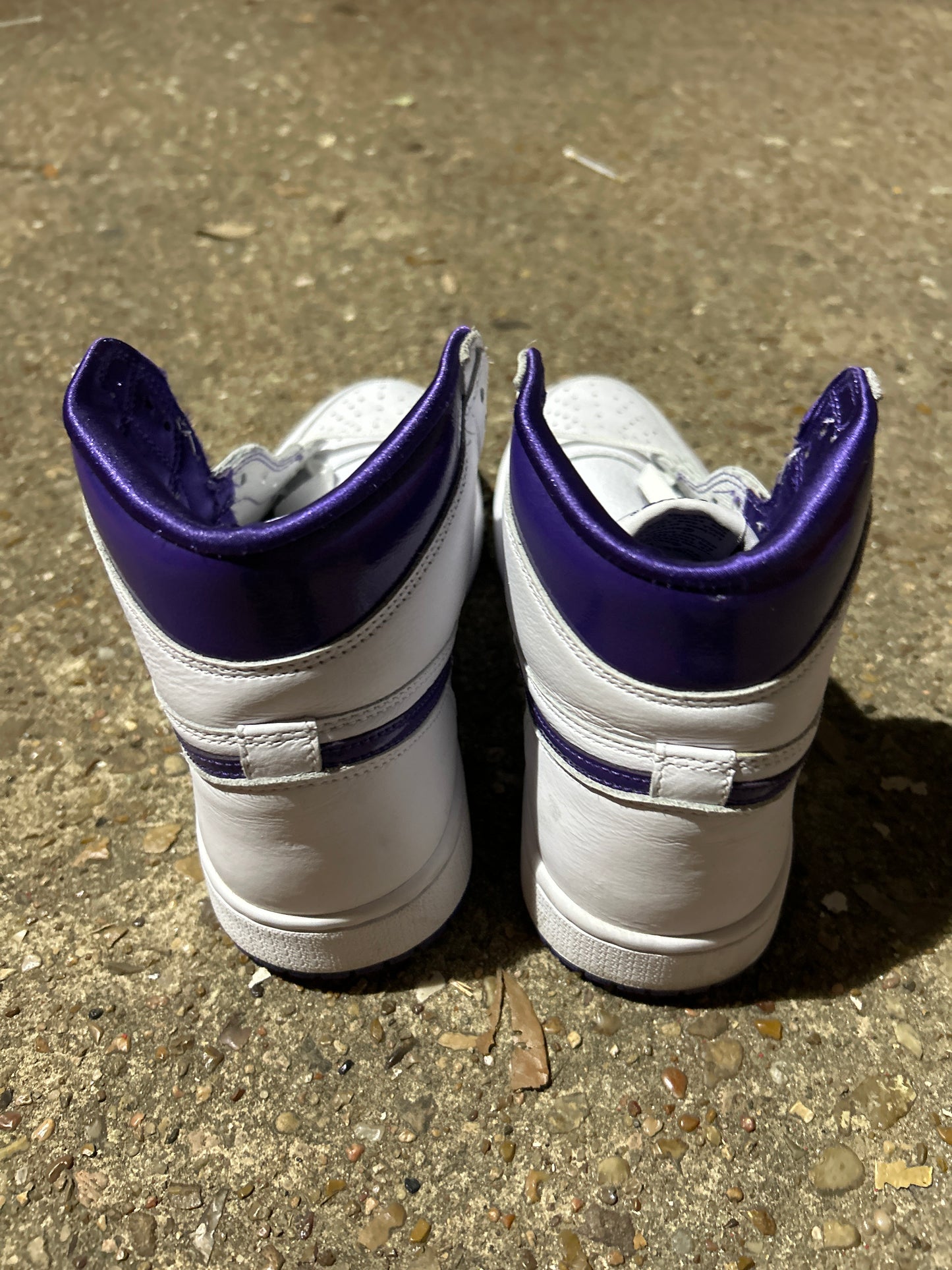 Jordan 1 High Metallic Purple Size 8.5W/7M