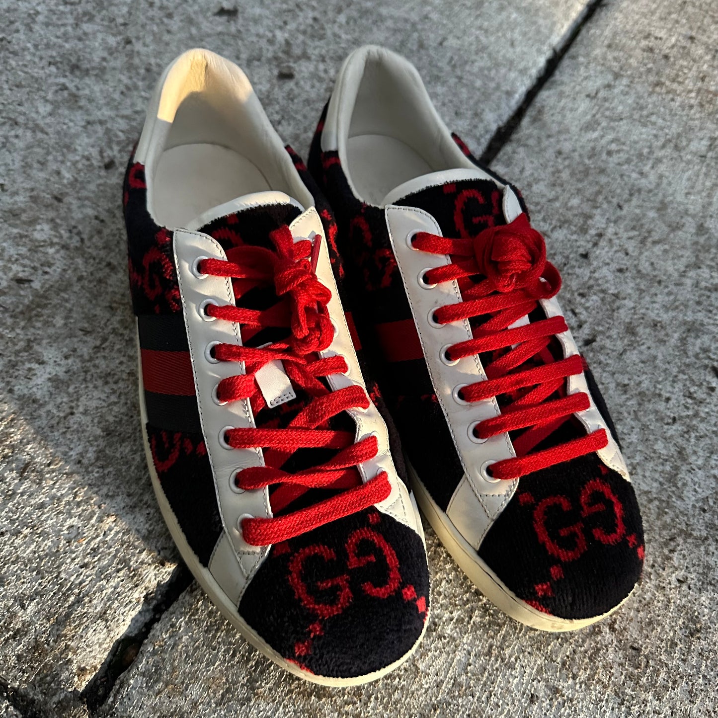 Gucci Navy Red Size 10