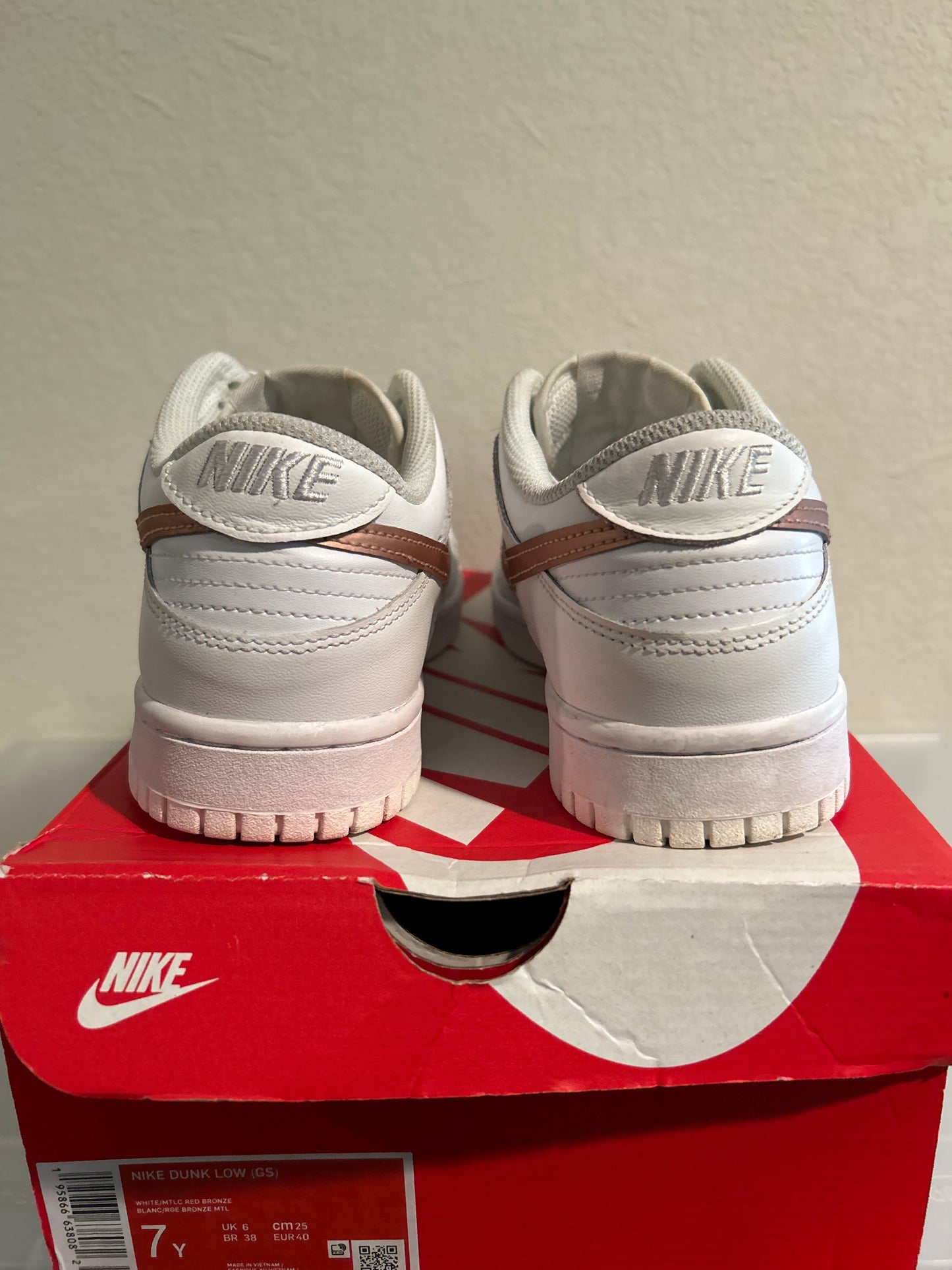 White Rose Gold Dunk Low Size 7Y