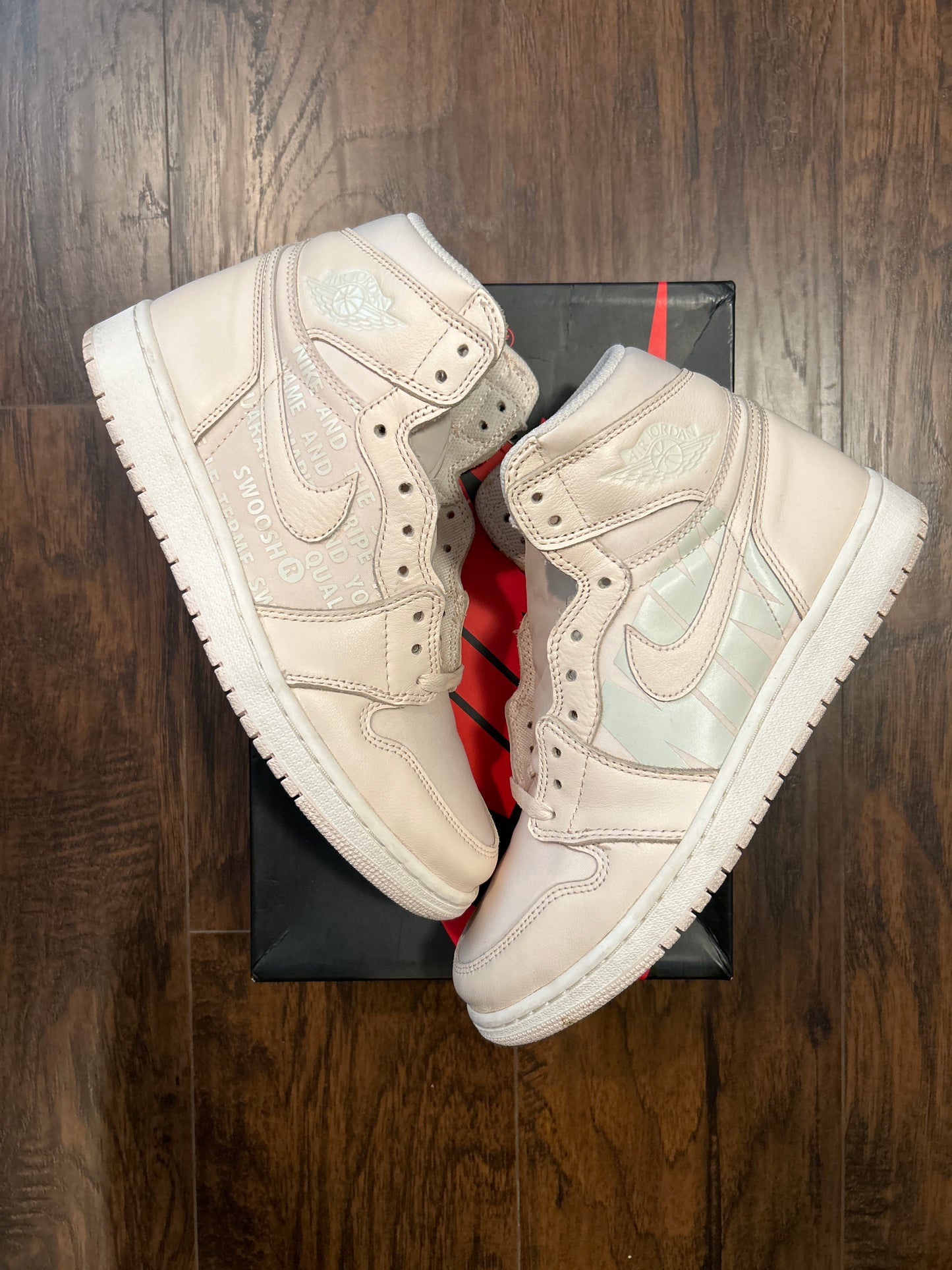 Jordan 1 High Guava Ice Size 9