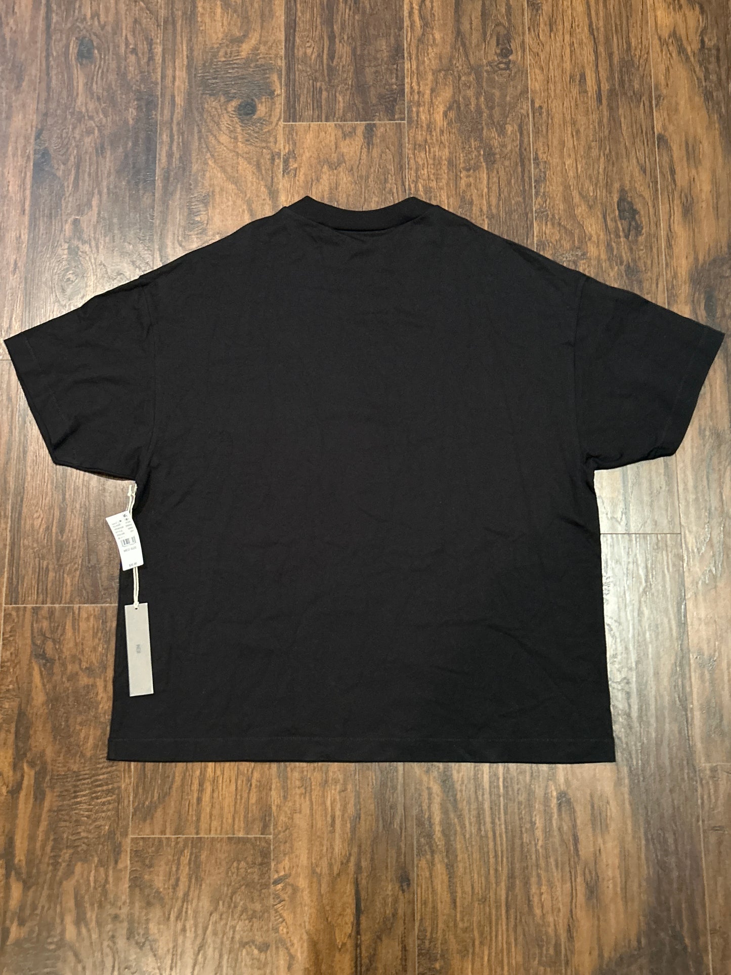 FOG Essentials Black Tee Size M NEW