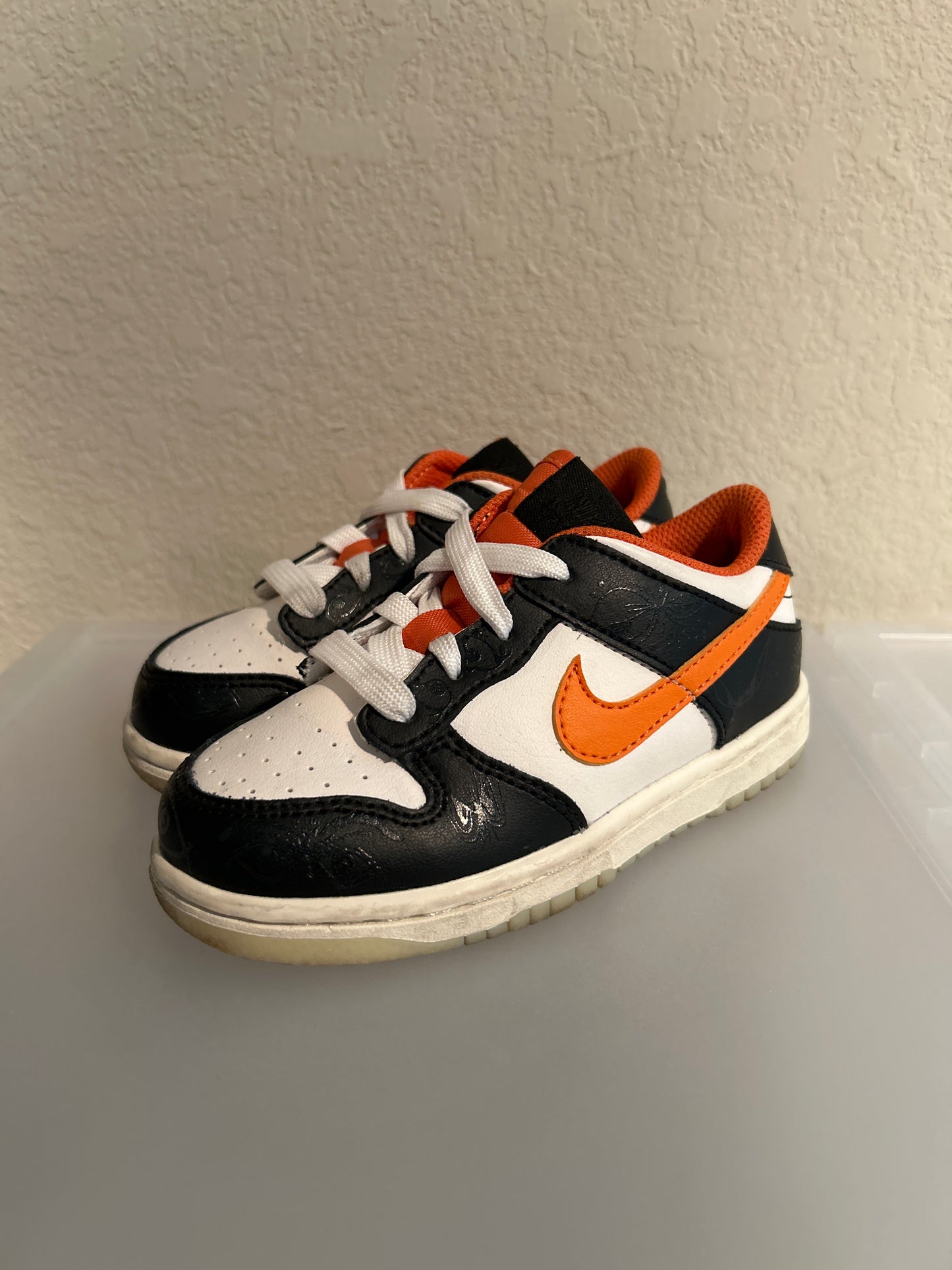 Halloween Dunk Low Size 9C INFANT