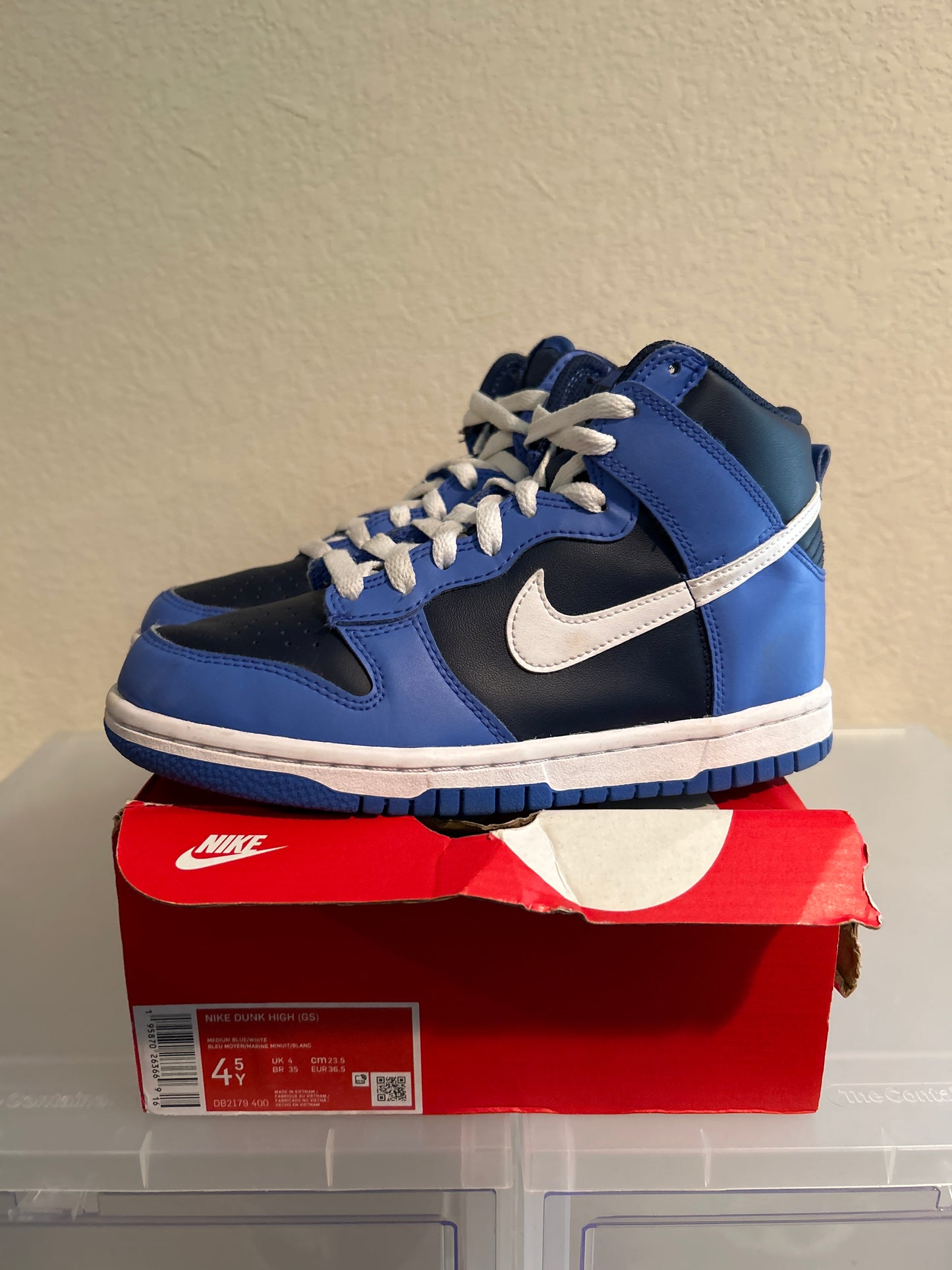 Medium Blue Dunk High Size 4.5Y