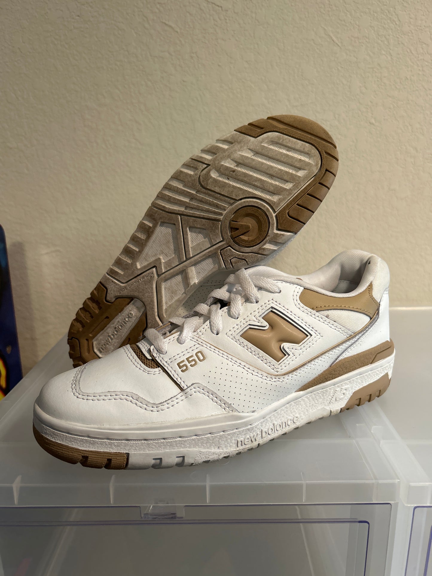 New Balance 550 White Wheat Size 9W/7.5M