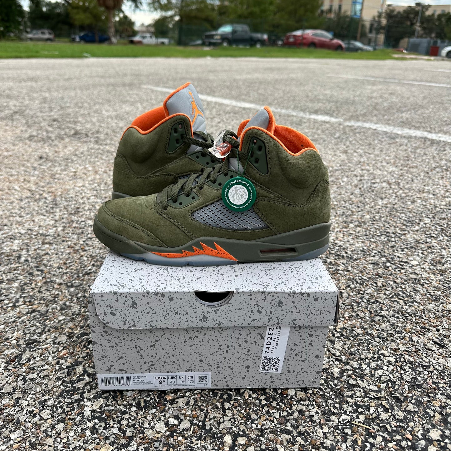 AJ5 Olive Size 9.5