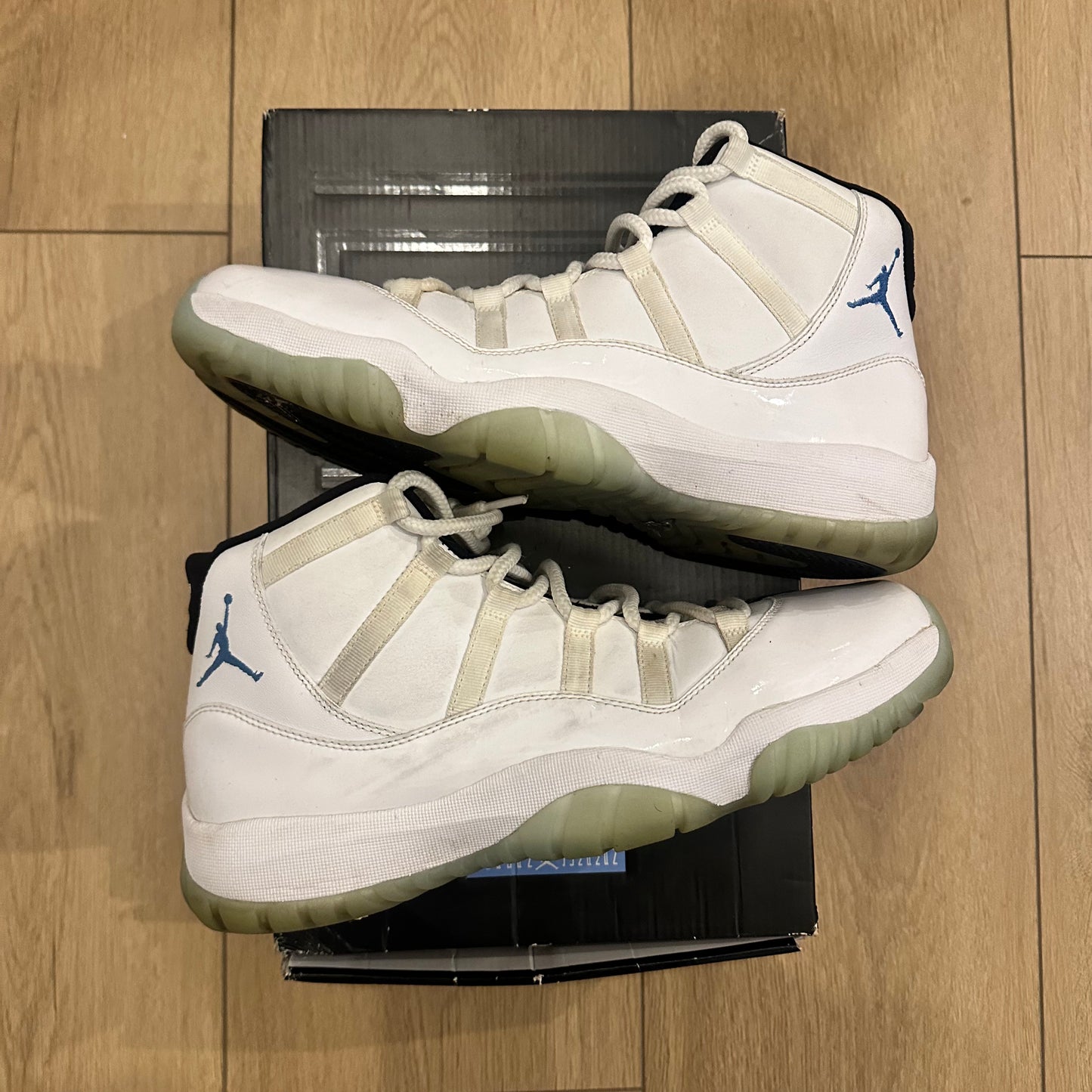 AJ11 Legend Blue Size 12