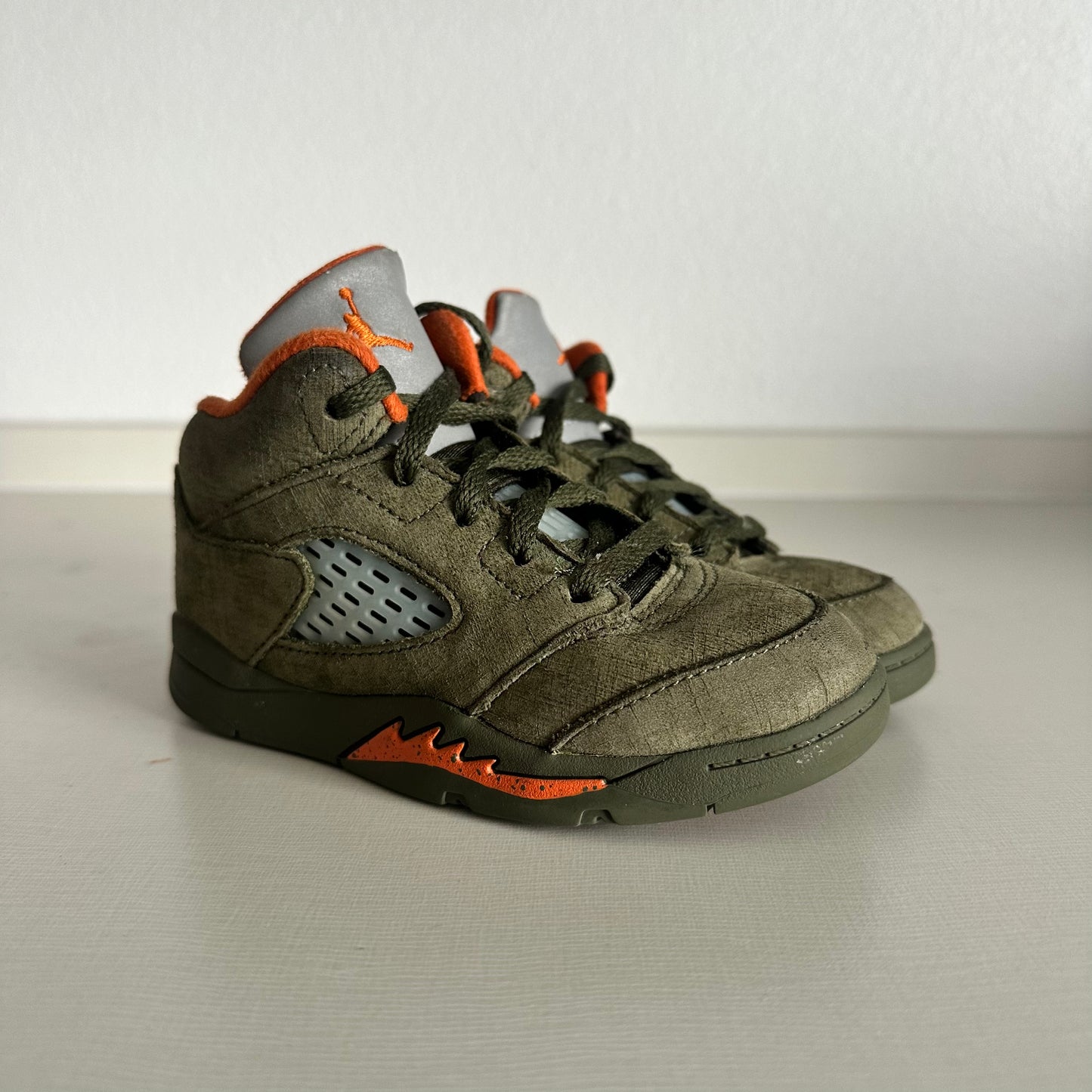 AJ5 Olive Size 5C