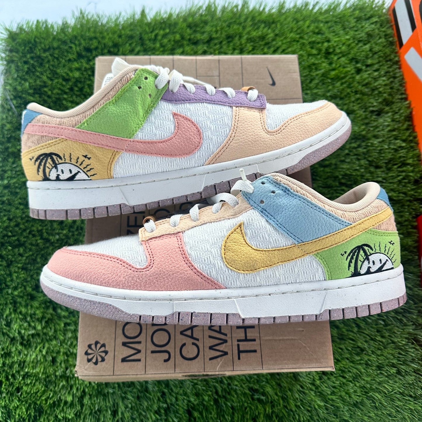 Dunk Low Sun Club Size 12W