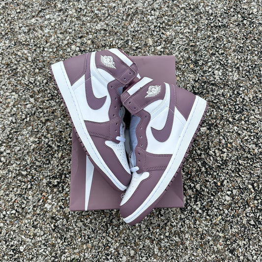 AJ1 Muave Size 10