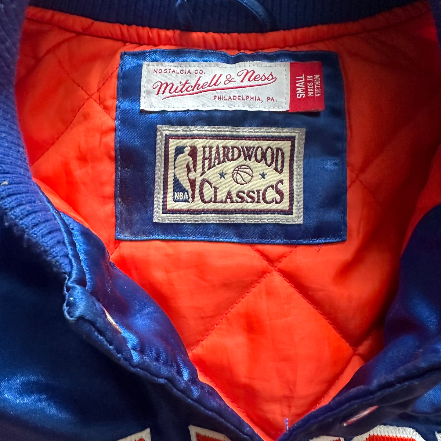 New York Knicks X Mitchell & Ness Throwback Jacket Size S