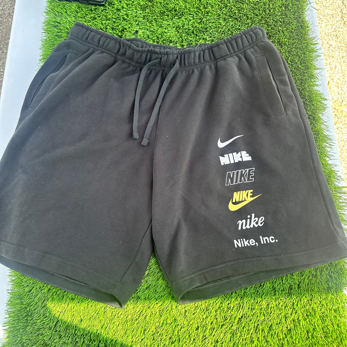 Nike Black Shorts Size XL