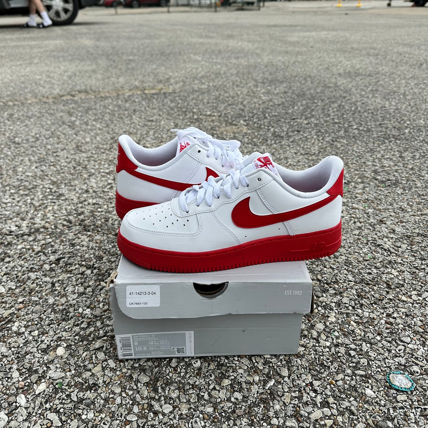 AF1 Red White Size 9