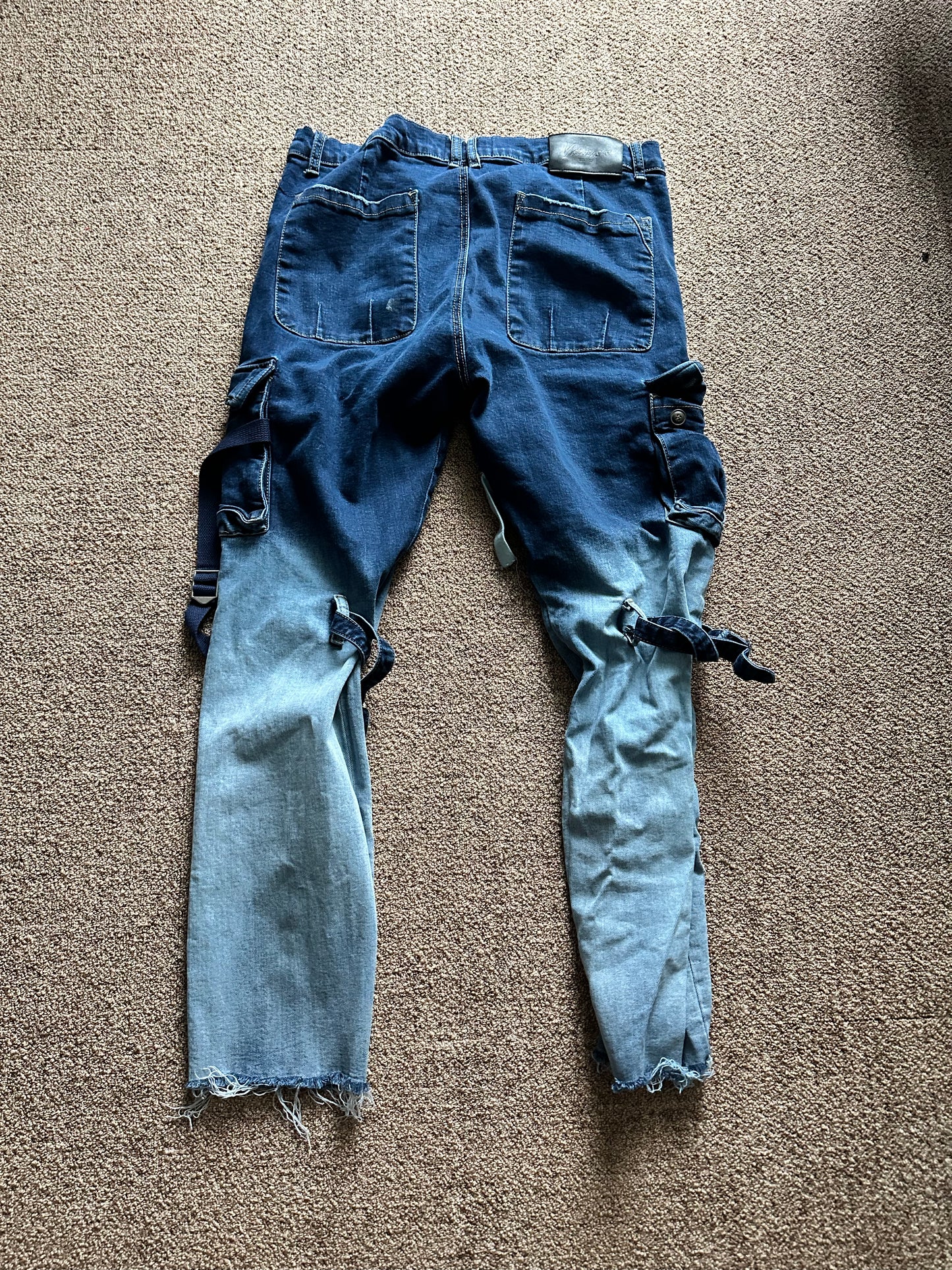 Valabases Cargo Jeans Size 40