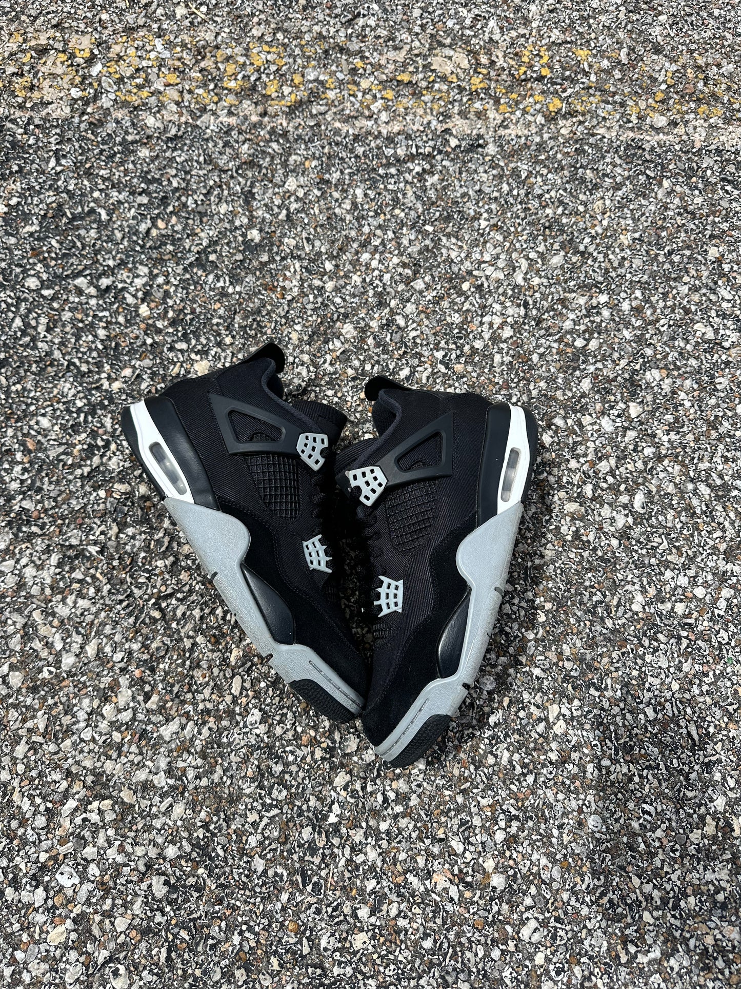 AJ4 Canvas Black Size 8