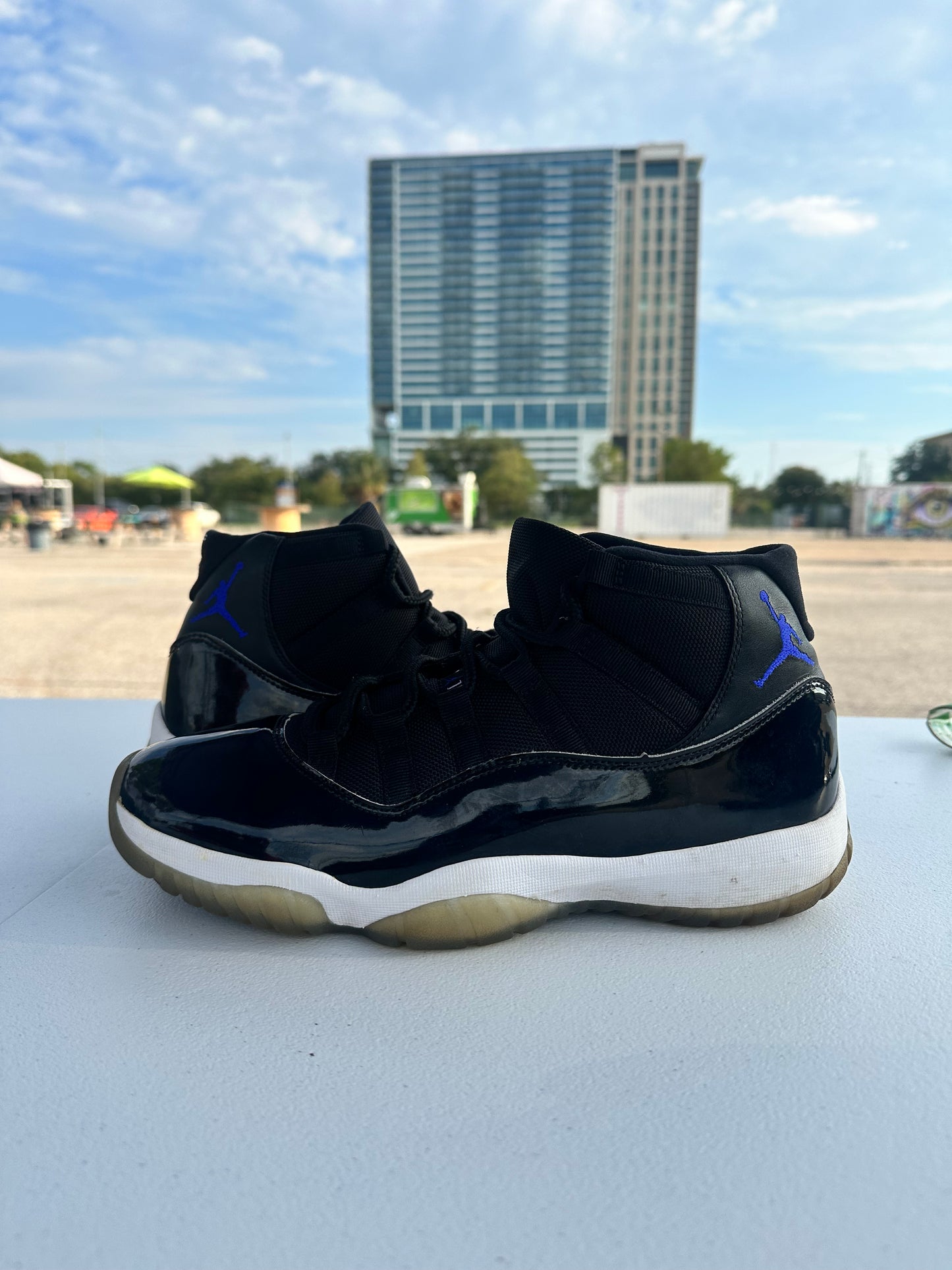 AJ11 Space Jam Size 10.5