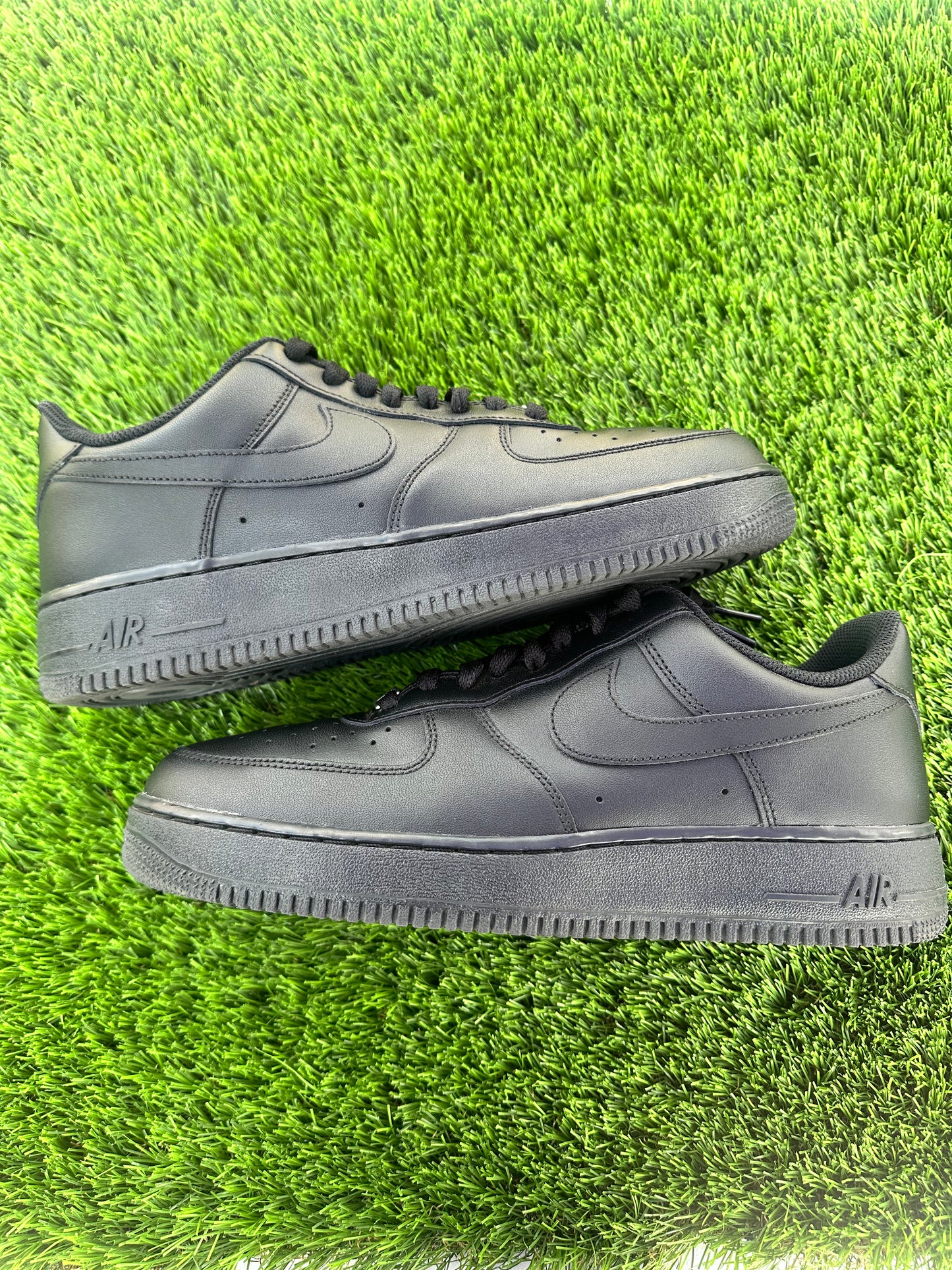 Nike Air Force 1 Black Size 10